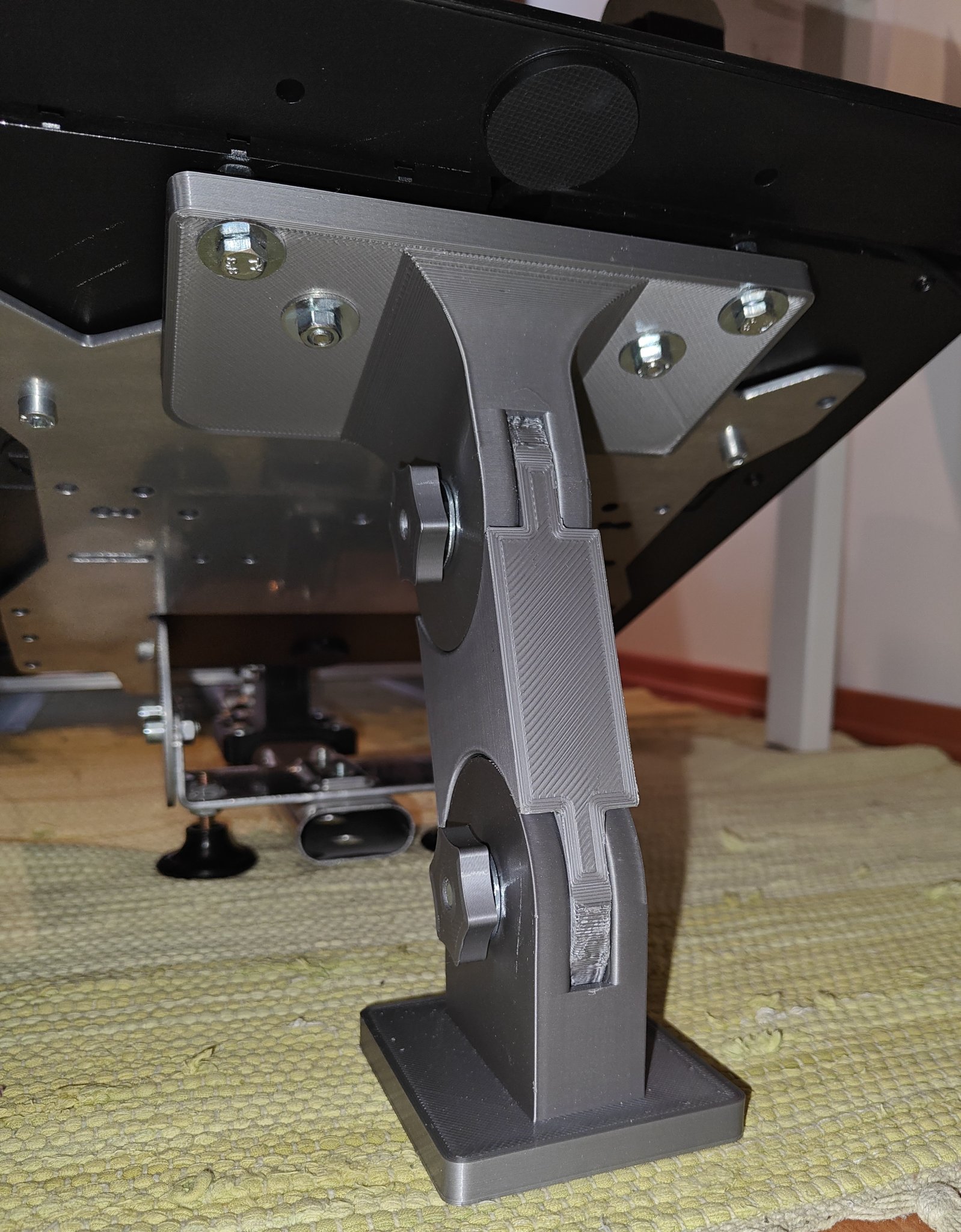 Giá đỡ bàn đạp cho Playseat Revolution