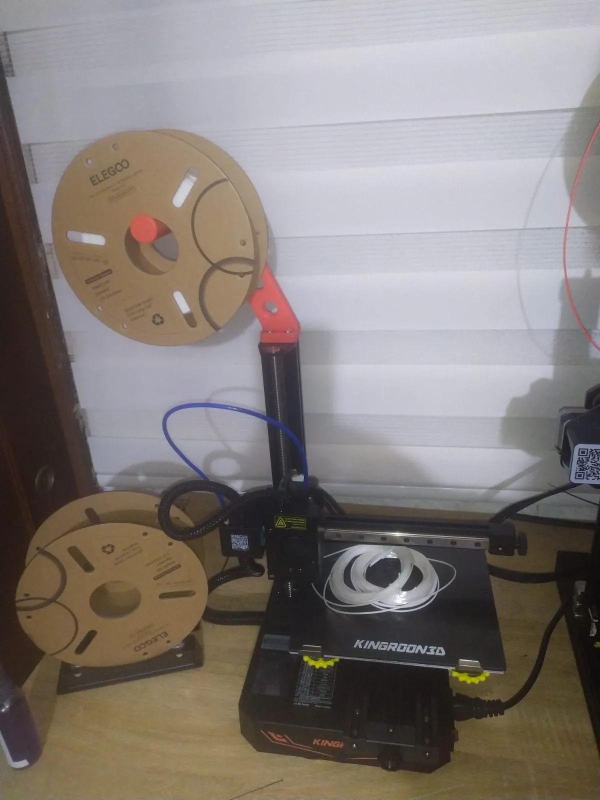 Giá đỡ cuộn filament cho máy in Kingroon KP3S PRO