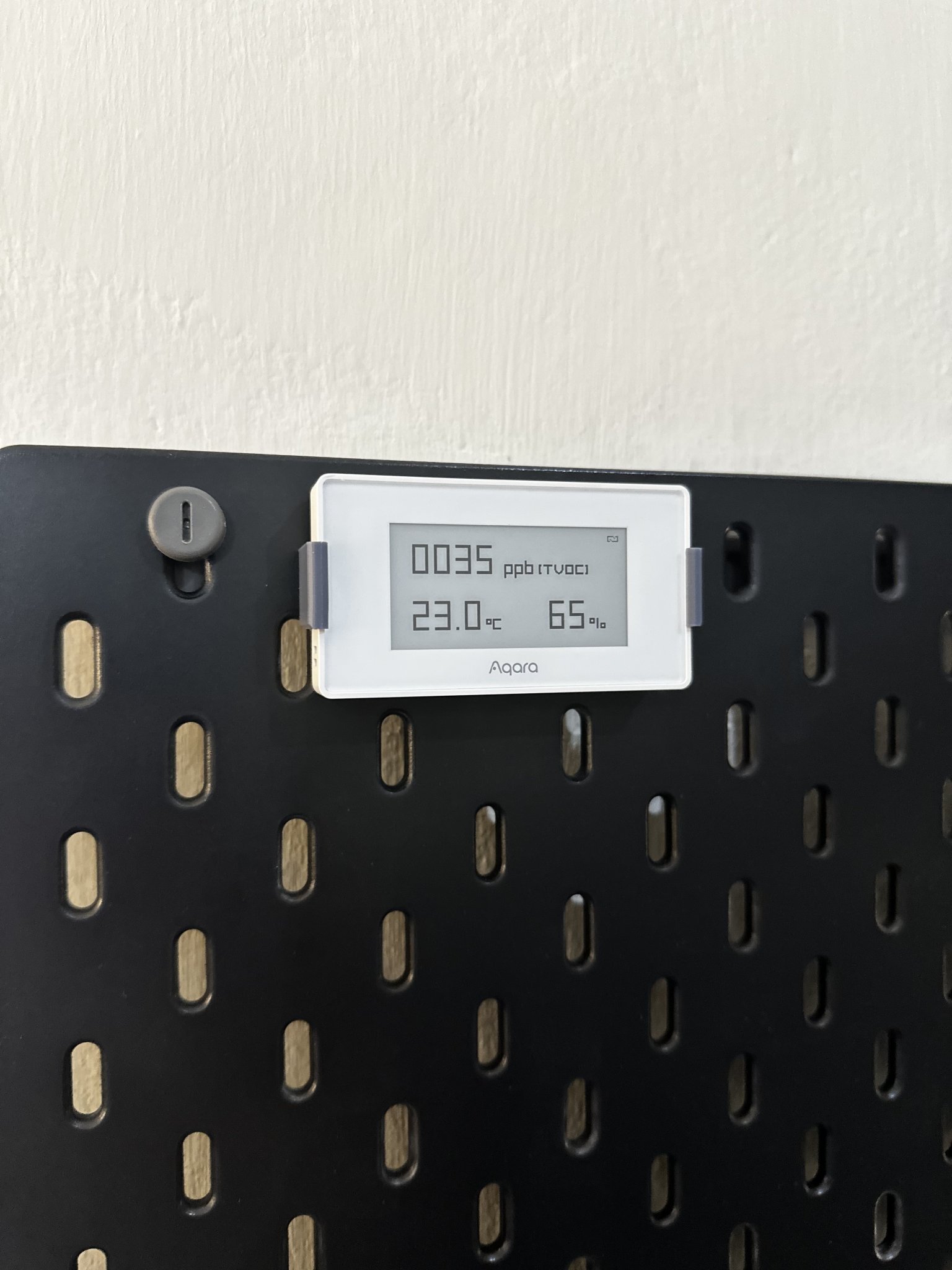 Giá đỡ Skadis cho cảm biến TVOC Aqara