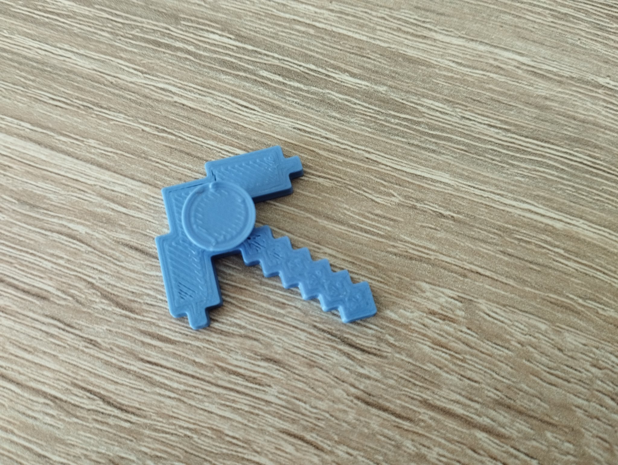 Kiếm và cuốc Minecraft Jibbitz cho giày crocs