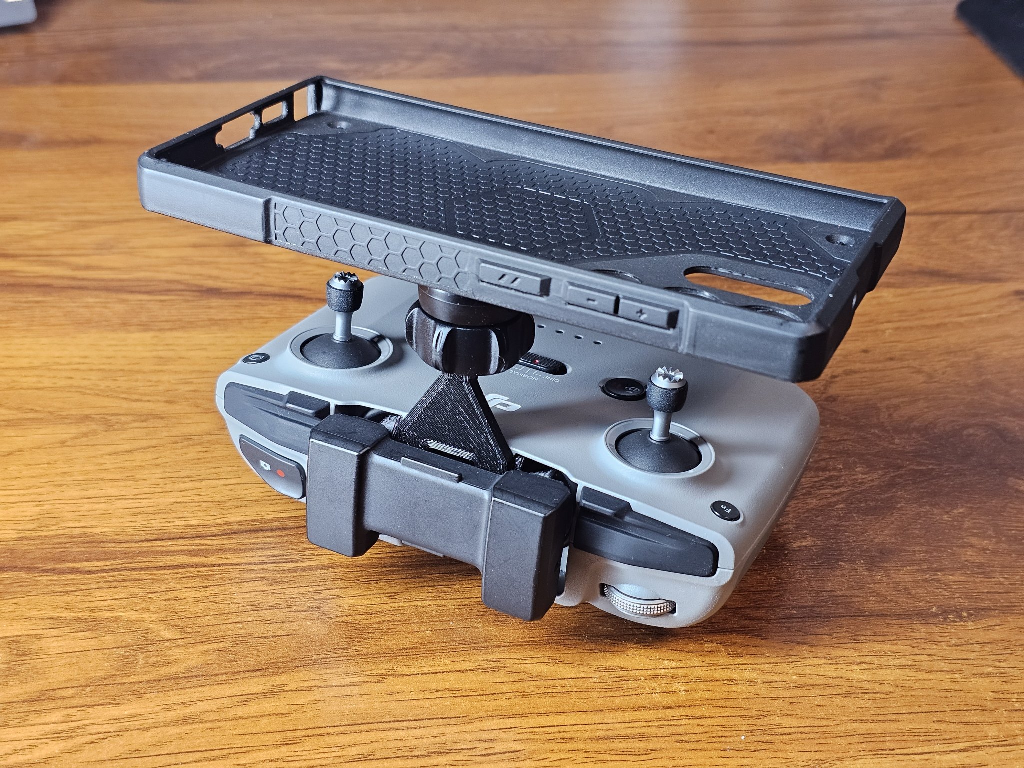 Bộ chuyển đổi giá đỡ bóng điện thoại Dji RC-N1 17mm