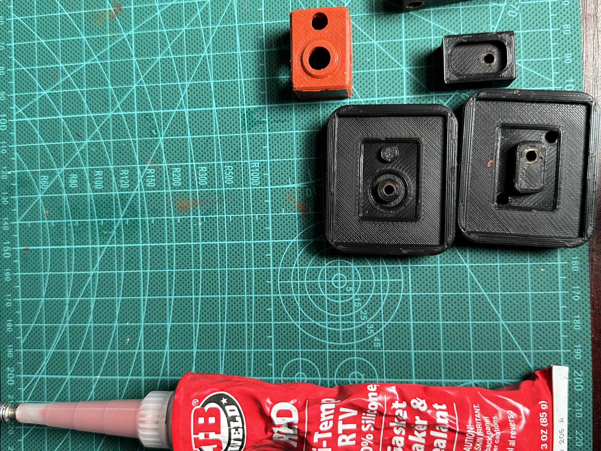 Mẫu khuôn silicone cho E3D V6 sử dụng JB Weld RTV