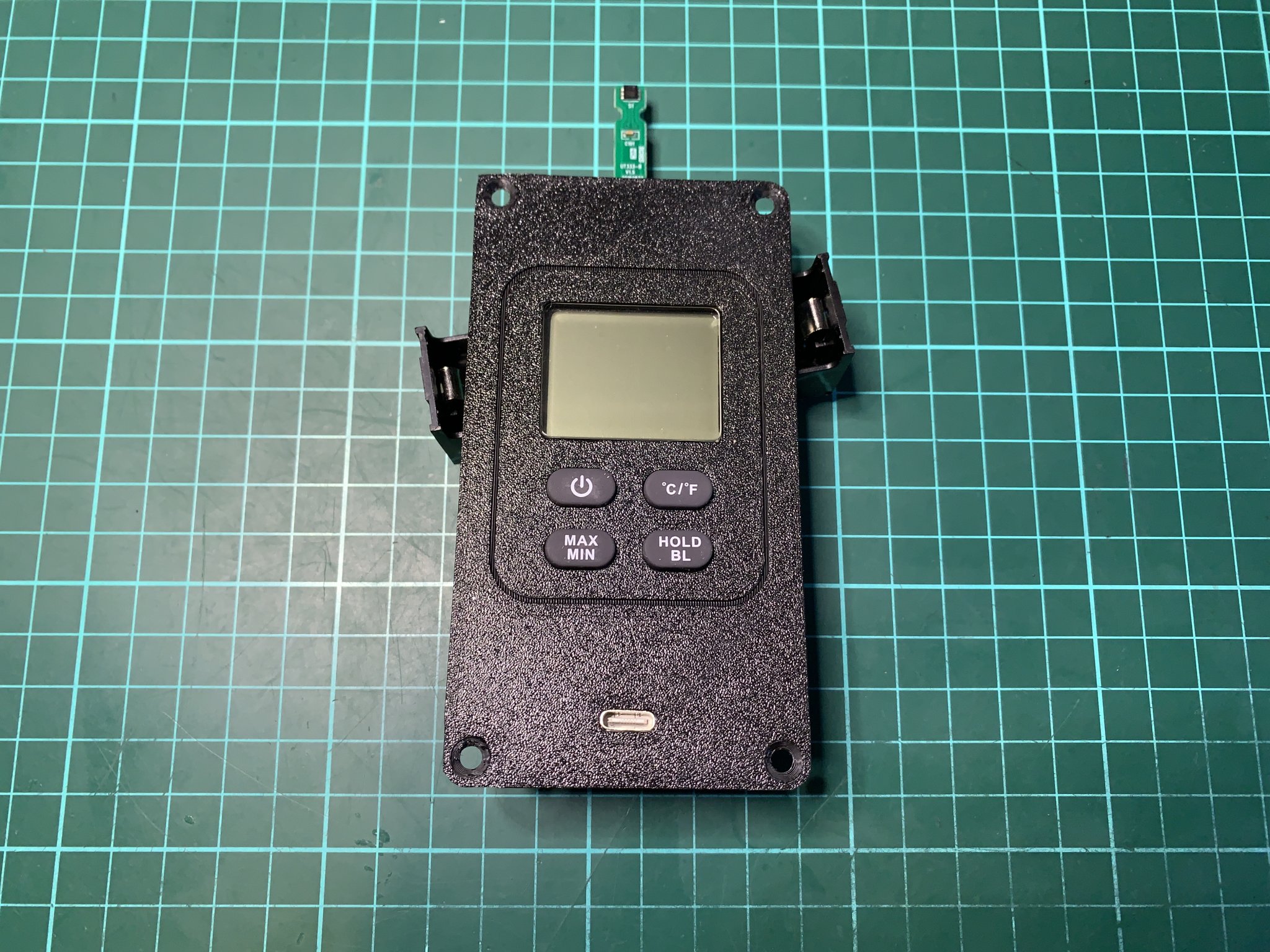 Vỏ bọc đồng hồ đo độ ẩm UNI-T 333BT cho dự án