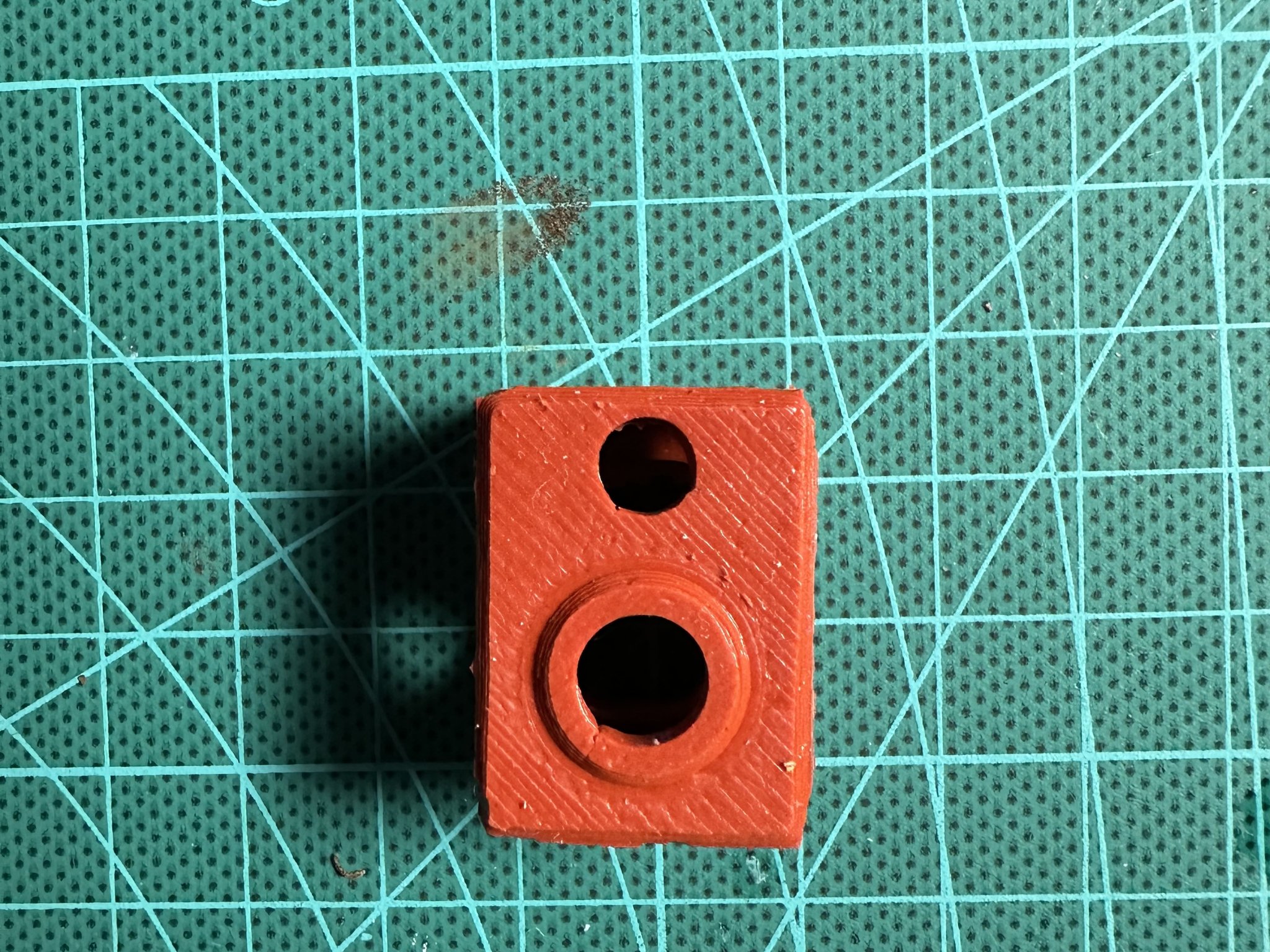 Mẫu khuôn silicone cho E3D V6 sử dụng JB Weld RTV