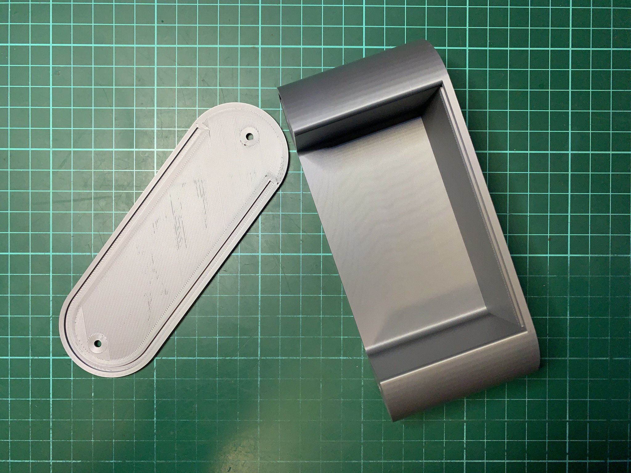 Hộp với nắp trượt tiện lợi