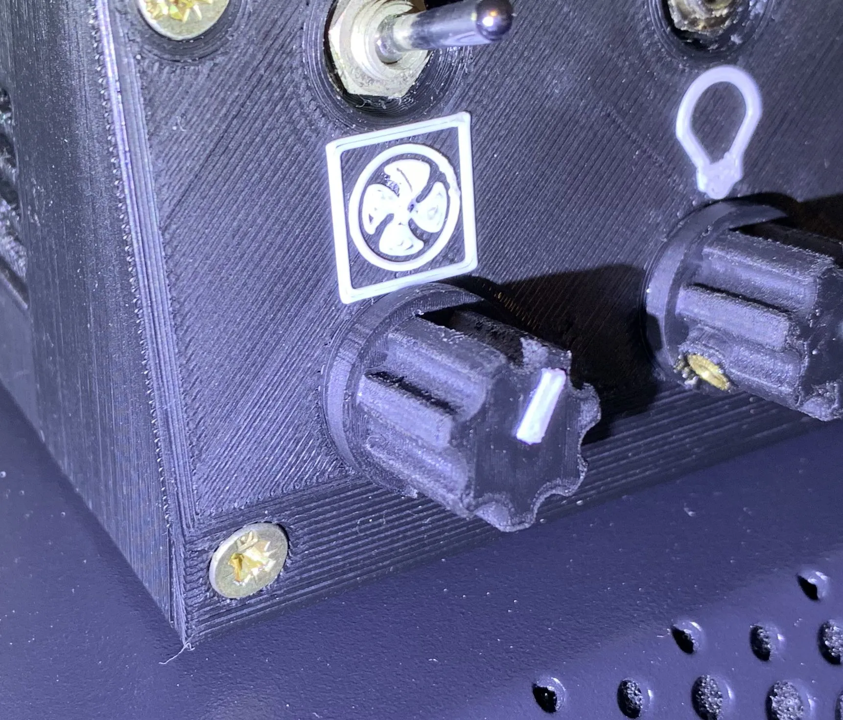 Núm điều chỉnh potentiometer hình vuông 6mm