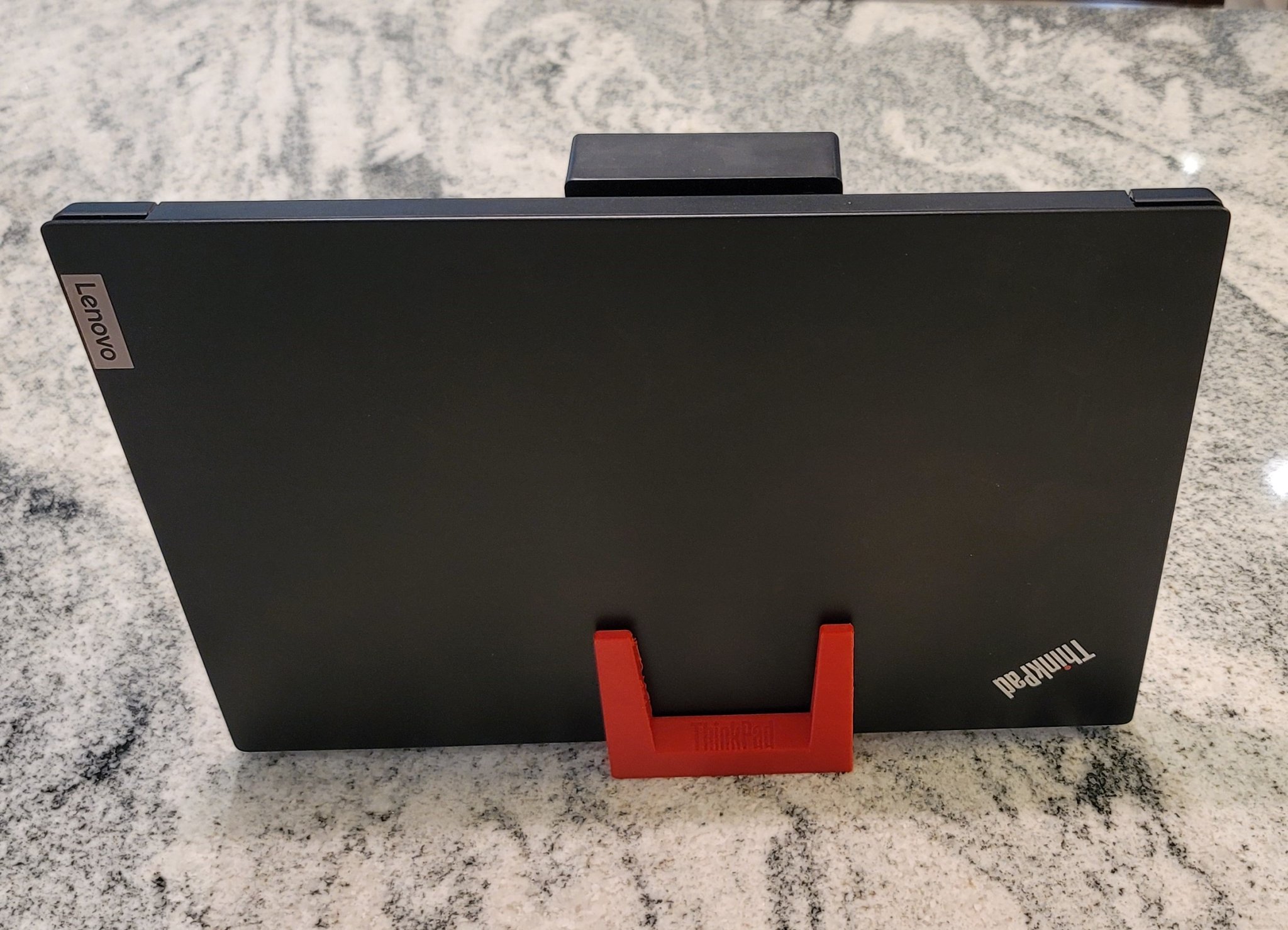 Giá đỡ cho dock Thunderbolt 3 và laptop Lenovo ThinkPad
