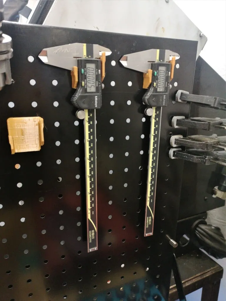 Giá đỡ caliper cho bảng ghim phù hợp với Mitutoyo