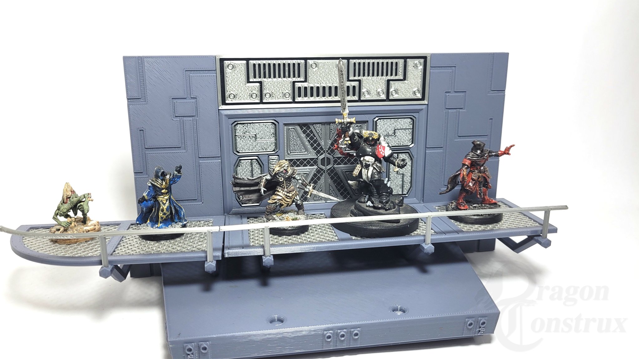 Tháp cơ sở công nghiệp QUBE 500 cho mô hình bàn chơi