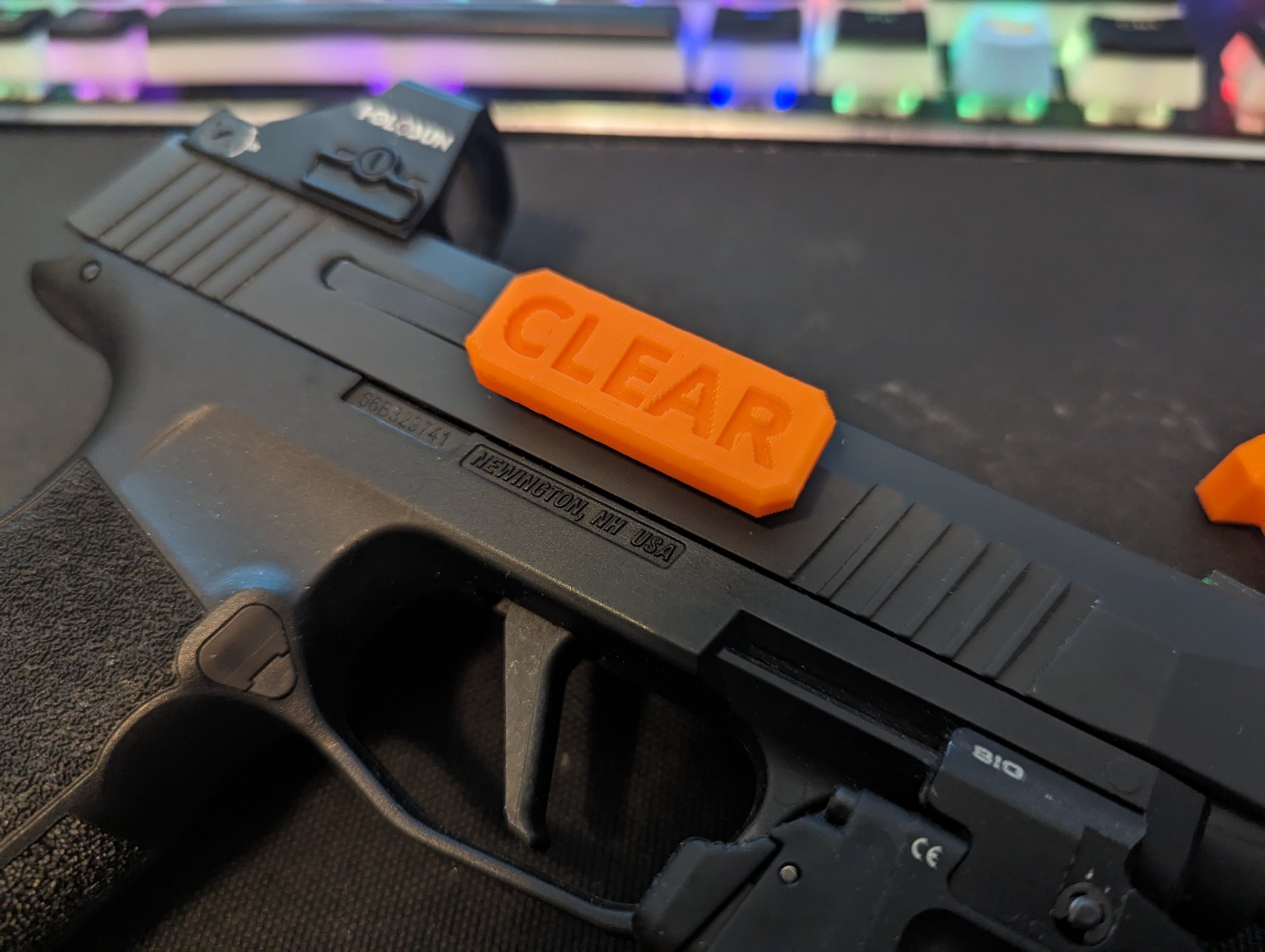 Cờ hiệu buồng 9mm đơn giản cho súng lục