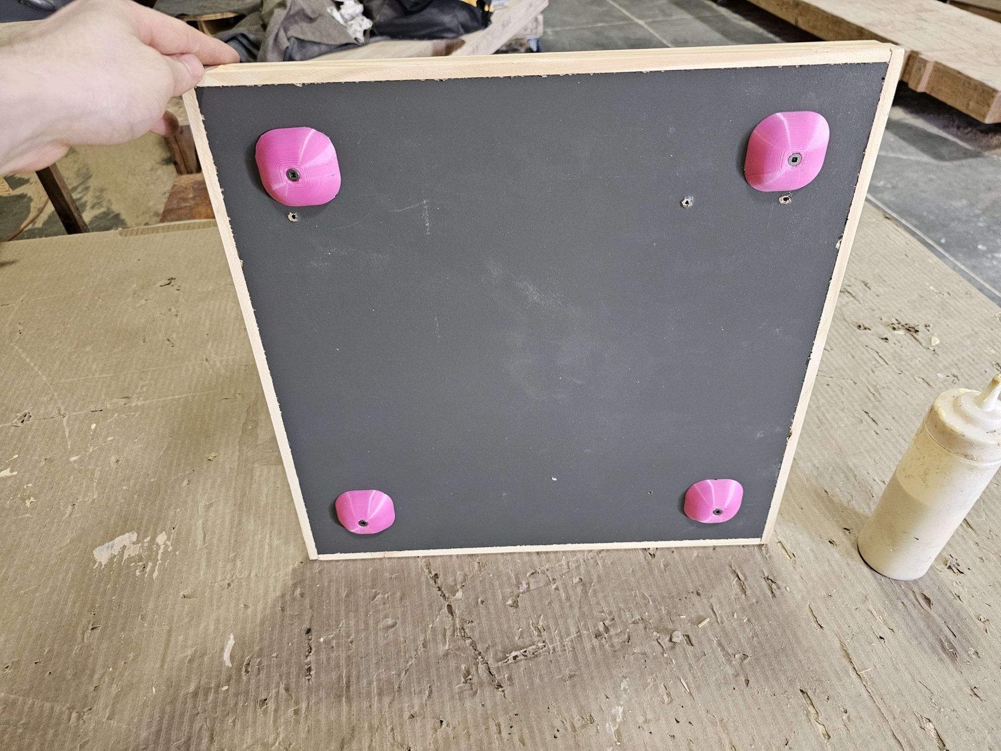 Chân đế cho giá đỡ hoặc bảng cắt