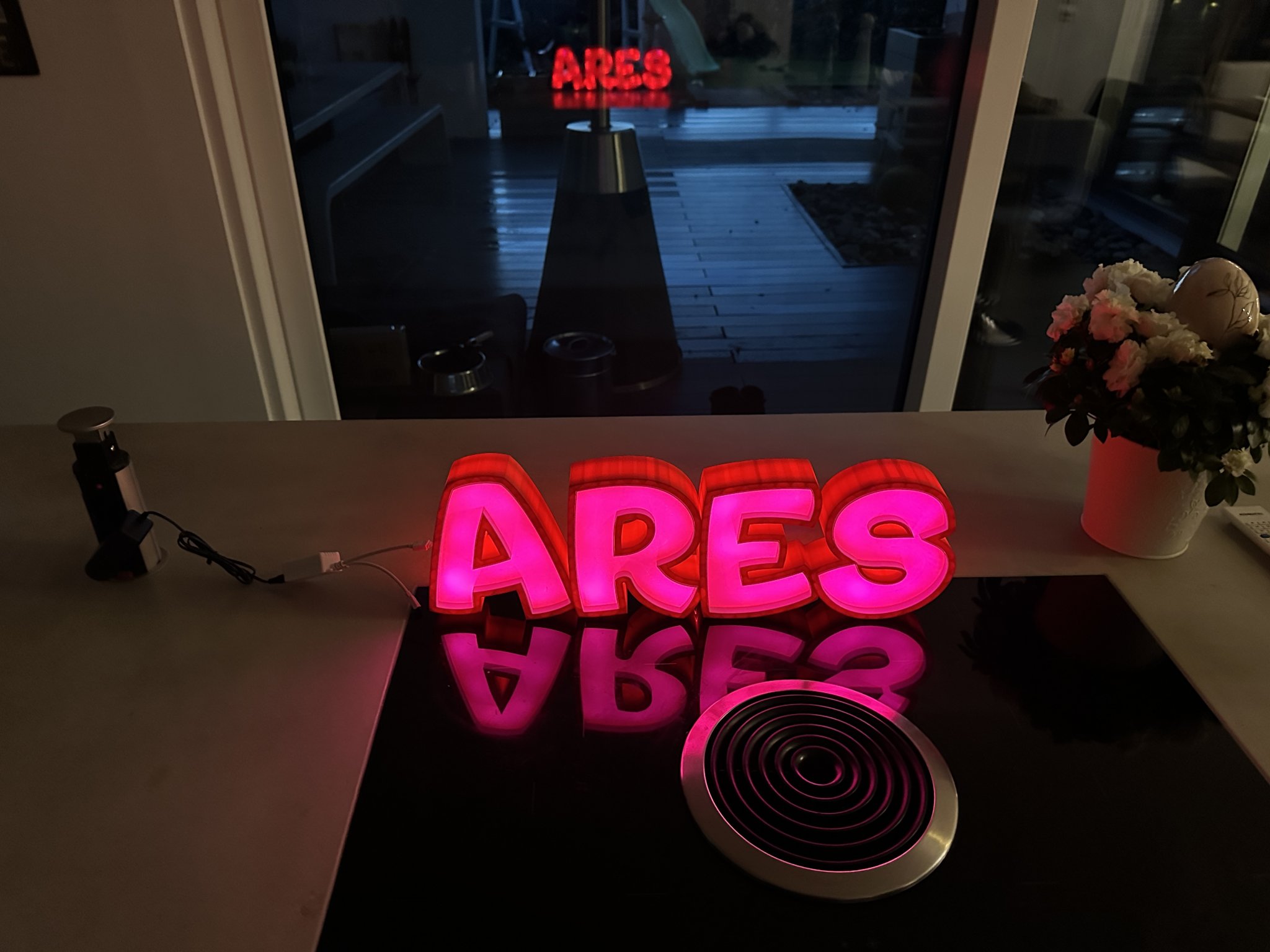 Đèn LED tên "ARES" in 3D cho trẻ em