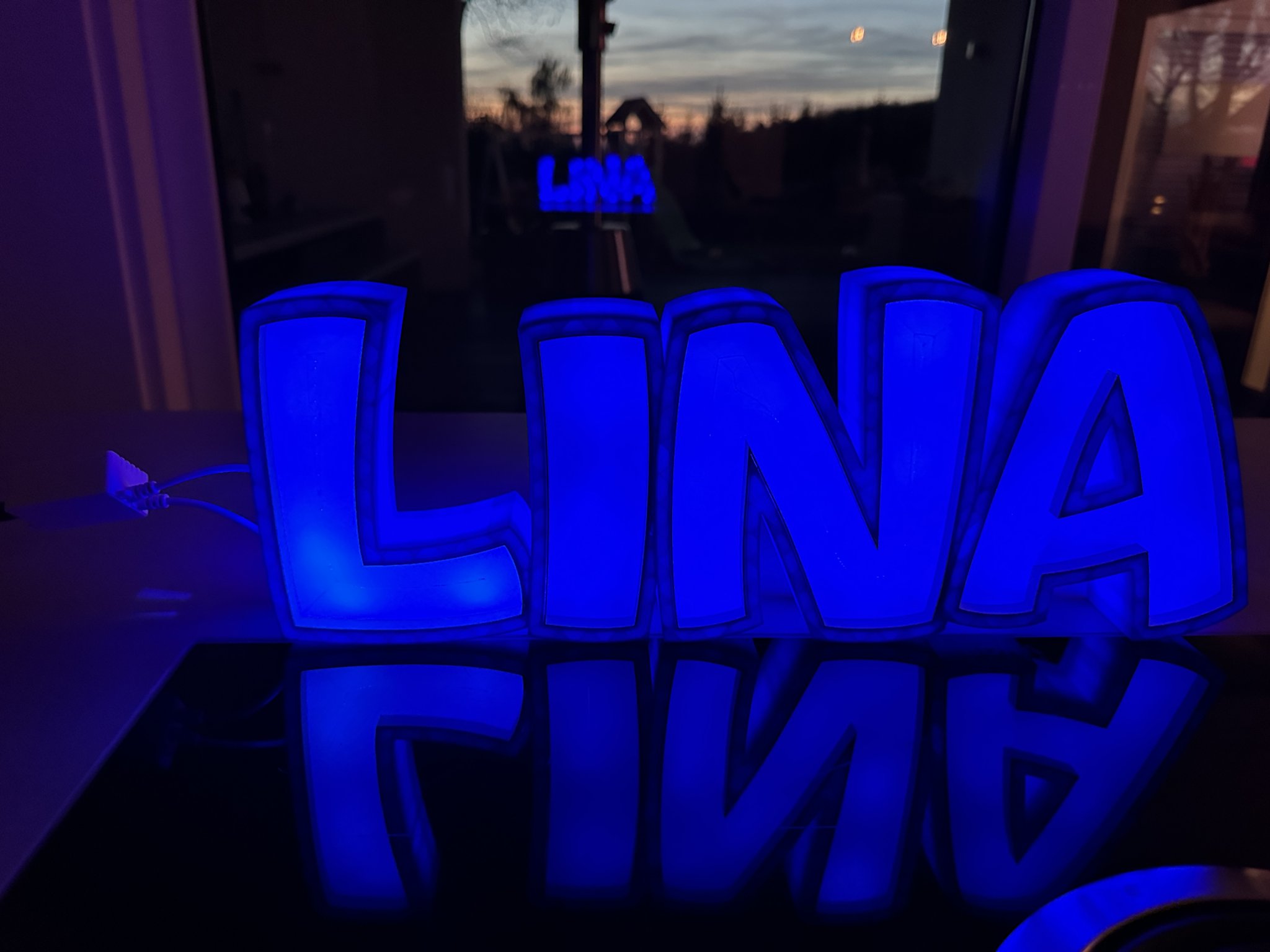 Đèn LED tên LINA in 3D cho trẻ em