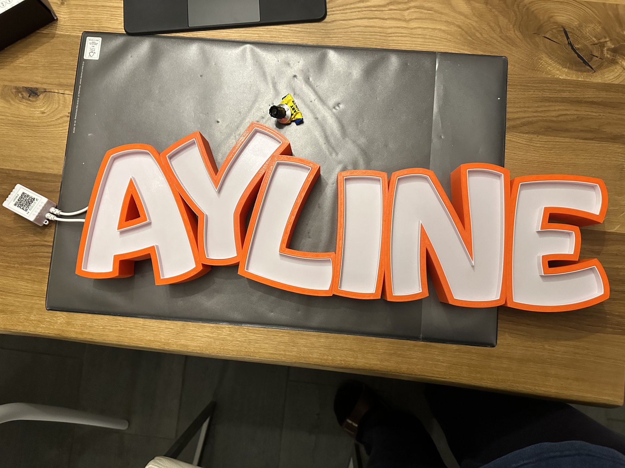 Đèn LED tên AYLINE cho phòng trẻ em