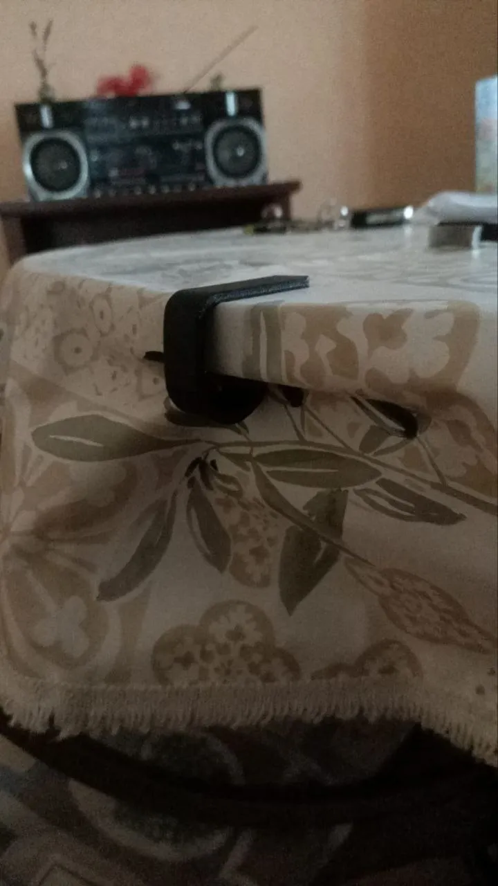 Kẹp trải bàn 18mm cho bàn cổ của bà nội