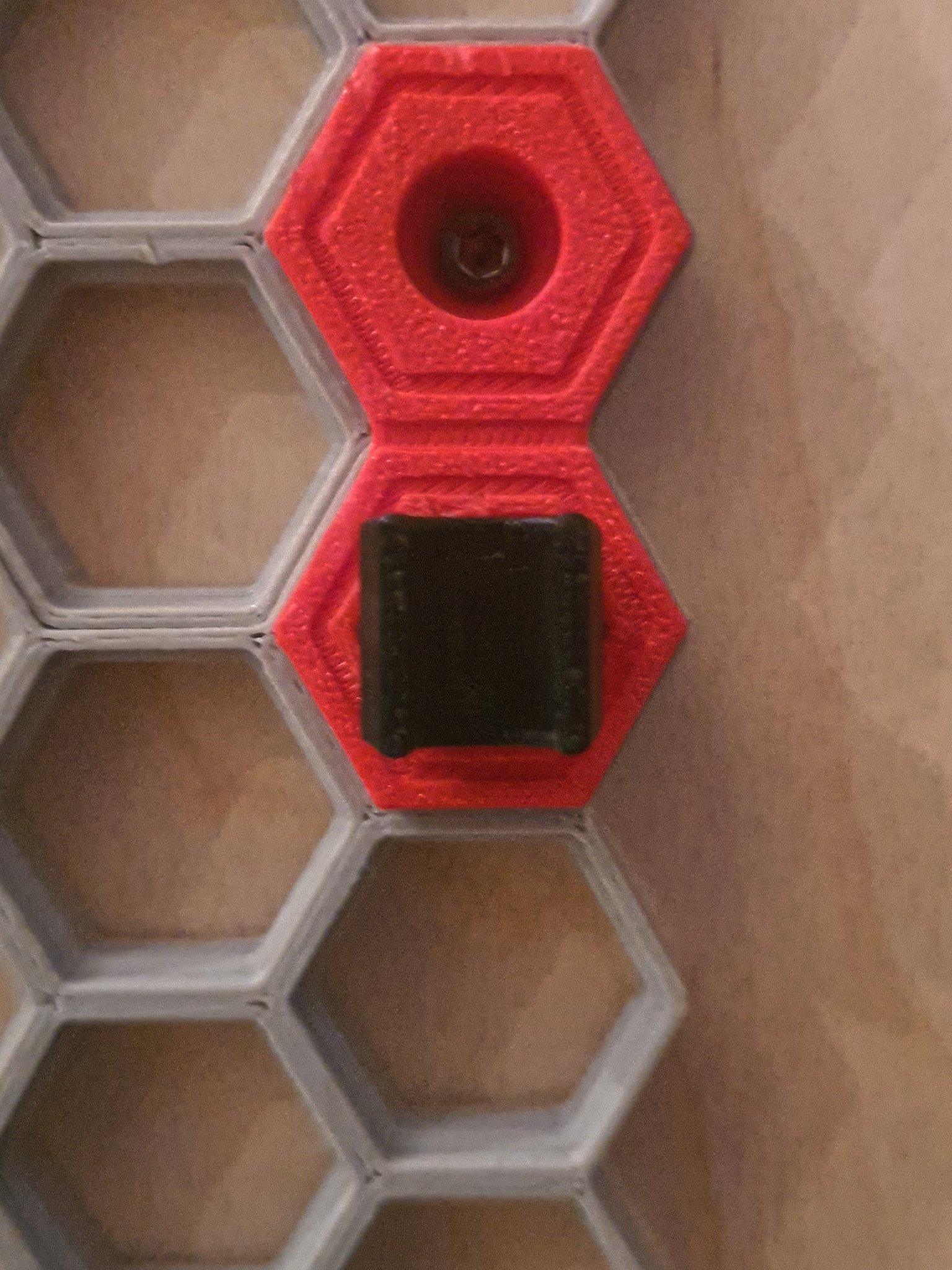 Giá đỡ đồng hồ đo kiểu tổ ong cho hệ thống tường tổ ong