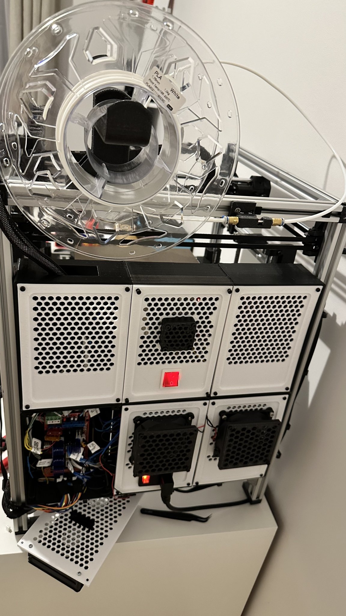 Hộp điện tử cho máy in CoreXY tùy chỉnh