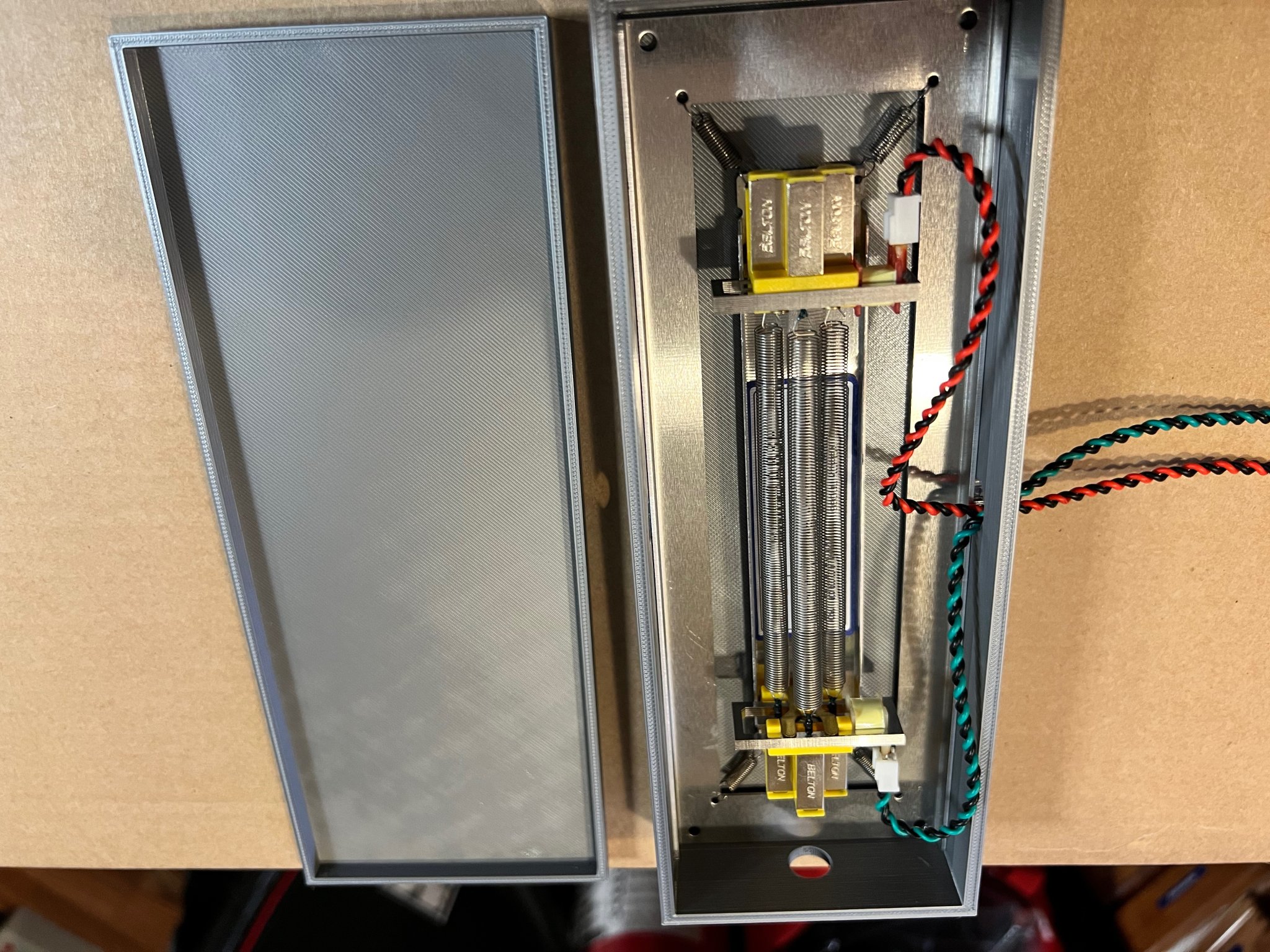 Hộp reverberation lò xo Erica Synths Black Spring