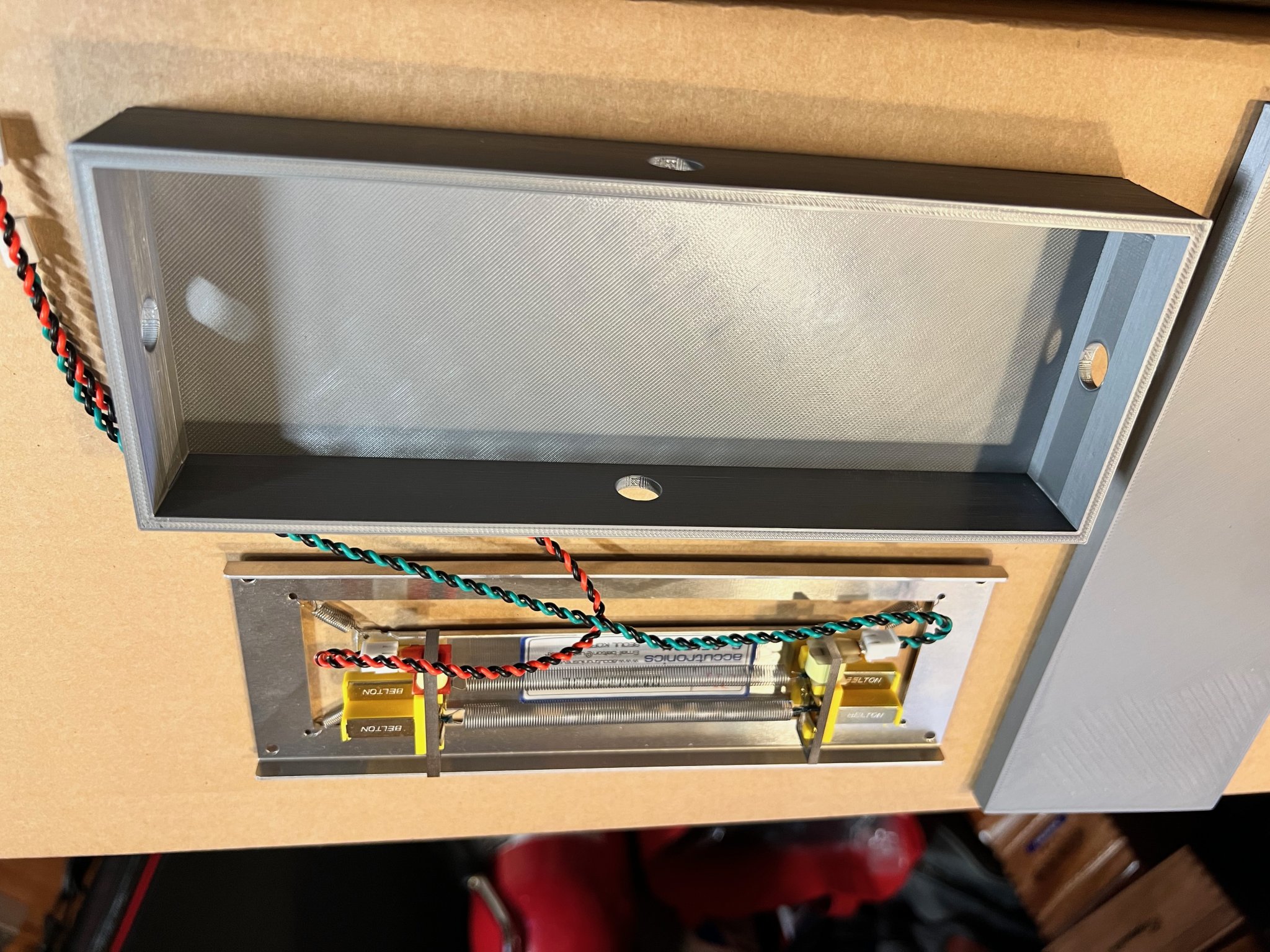 Hộp reverberation lò xo Erica Synths Black Spring