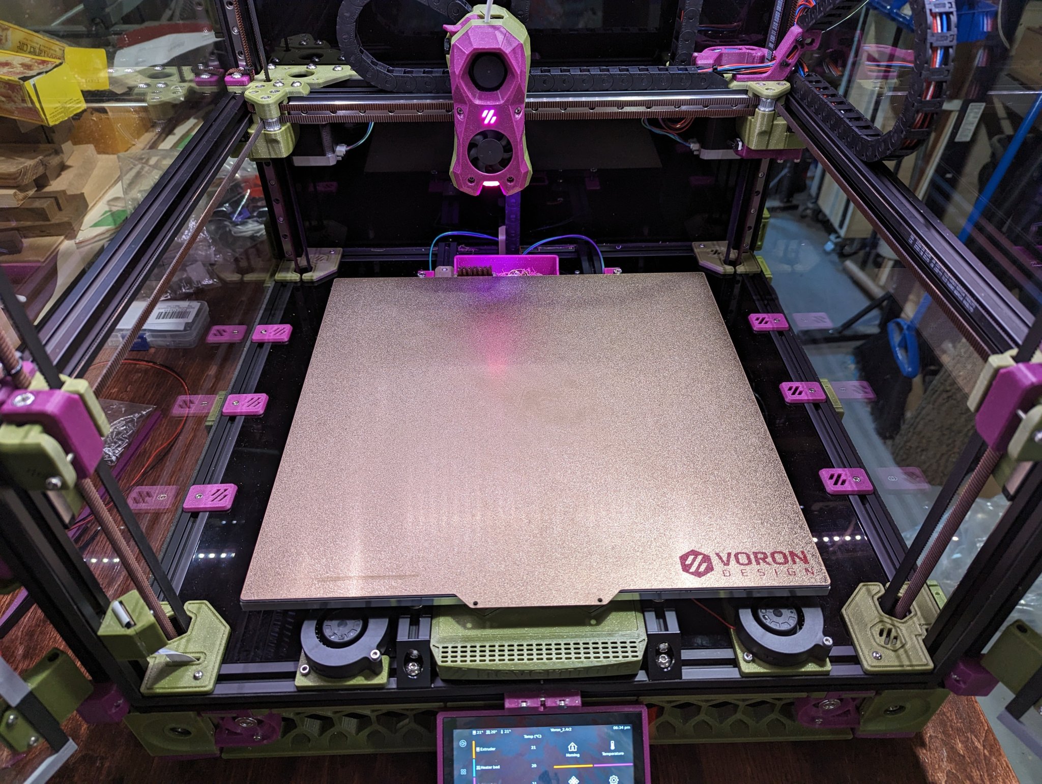 Nắp đậy dây Z Voron 2.4R2 với khe cắm dây ribbon