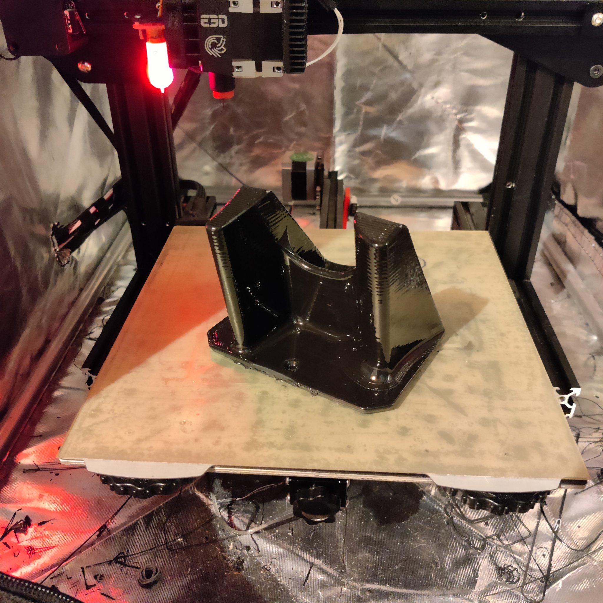 Giá treo tường cho guitar ESP LTD MH-10