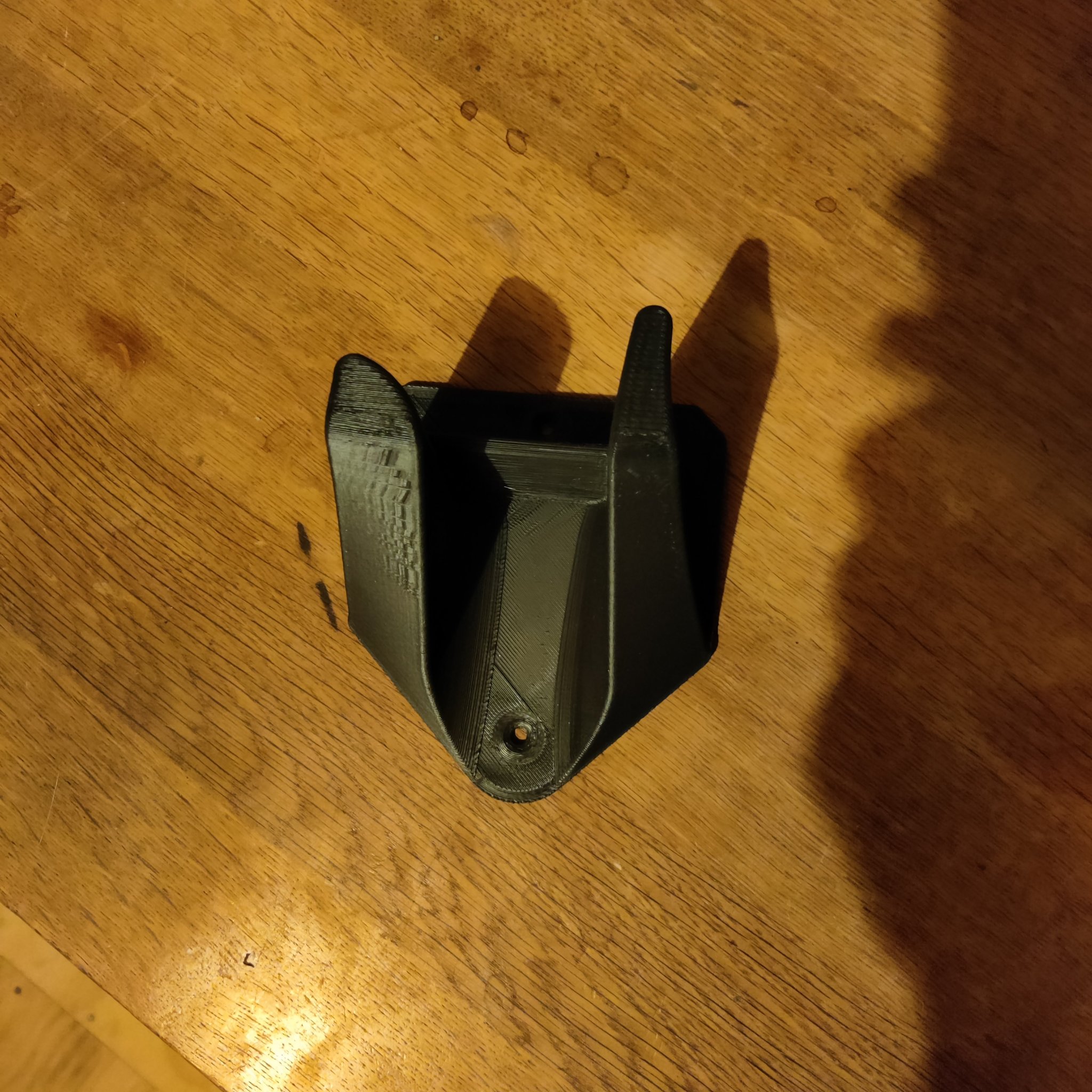 Giá treo tường cho guitar ESP LTD MH-10