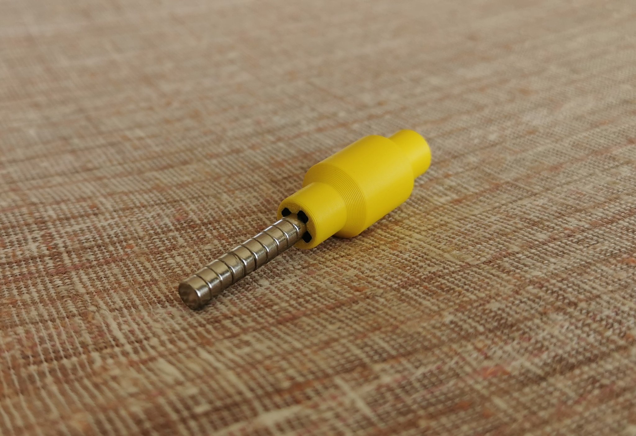 Công cụ đặt nam châm E.M.P.T dễ dàng và hiệu quả