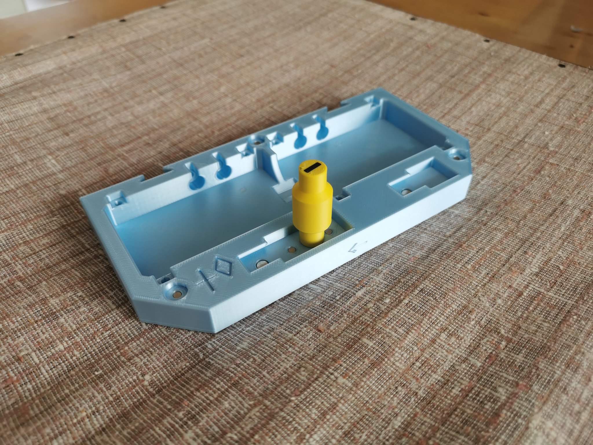 Công cụ đặt nam châm E.M.P.T dễ dàng và hiệu quả