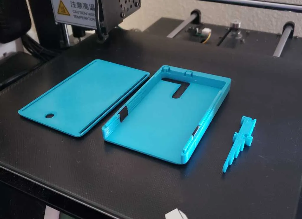 Ví đựng thẻ mỏng - 5 thẻ, cơ chế trượt, snapfit