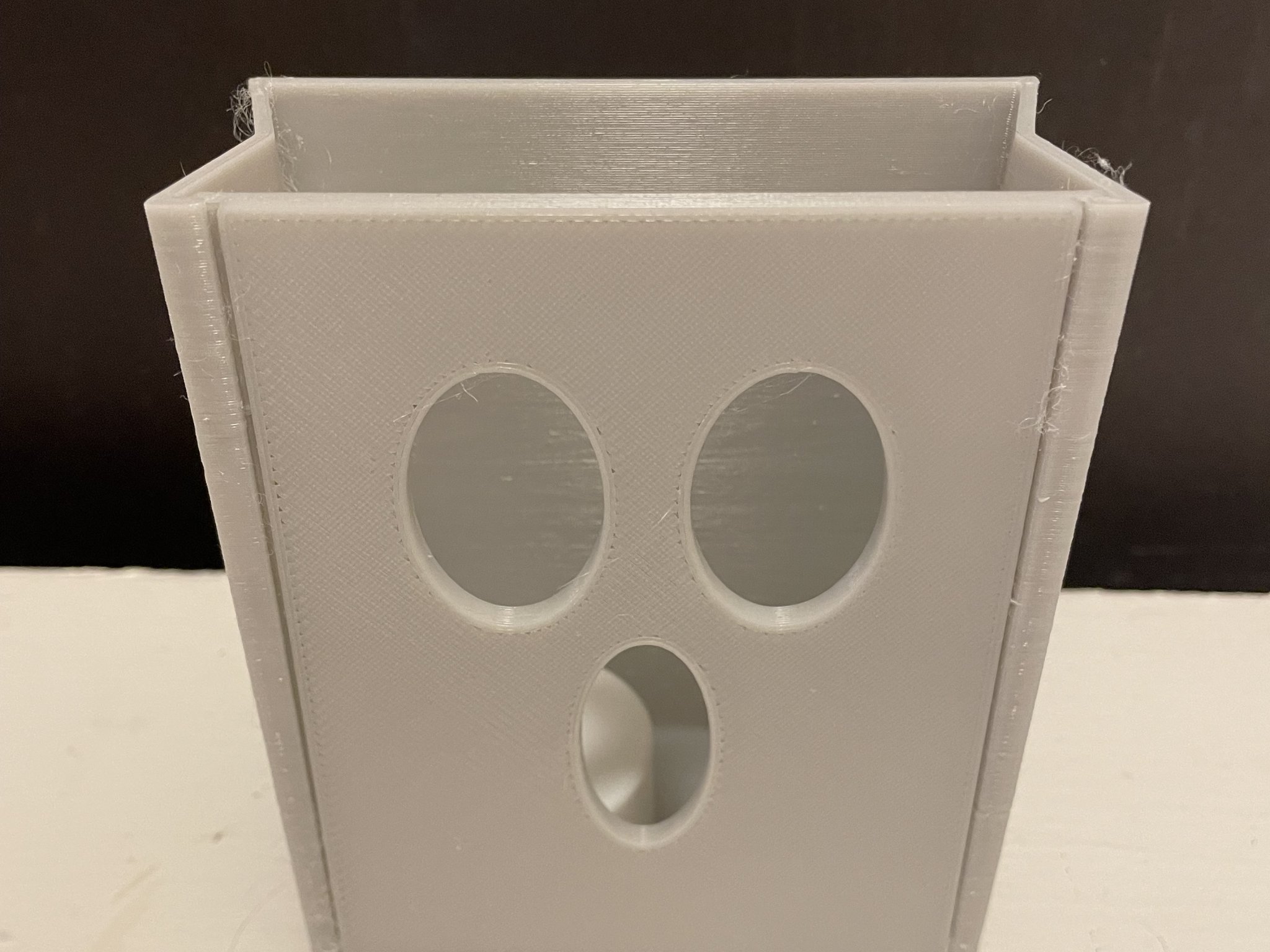 Đèn lồng bí ngô bằng túi giấy nhựa cho Halloween