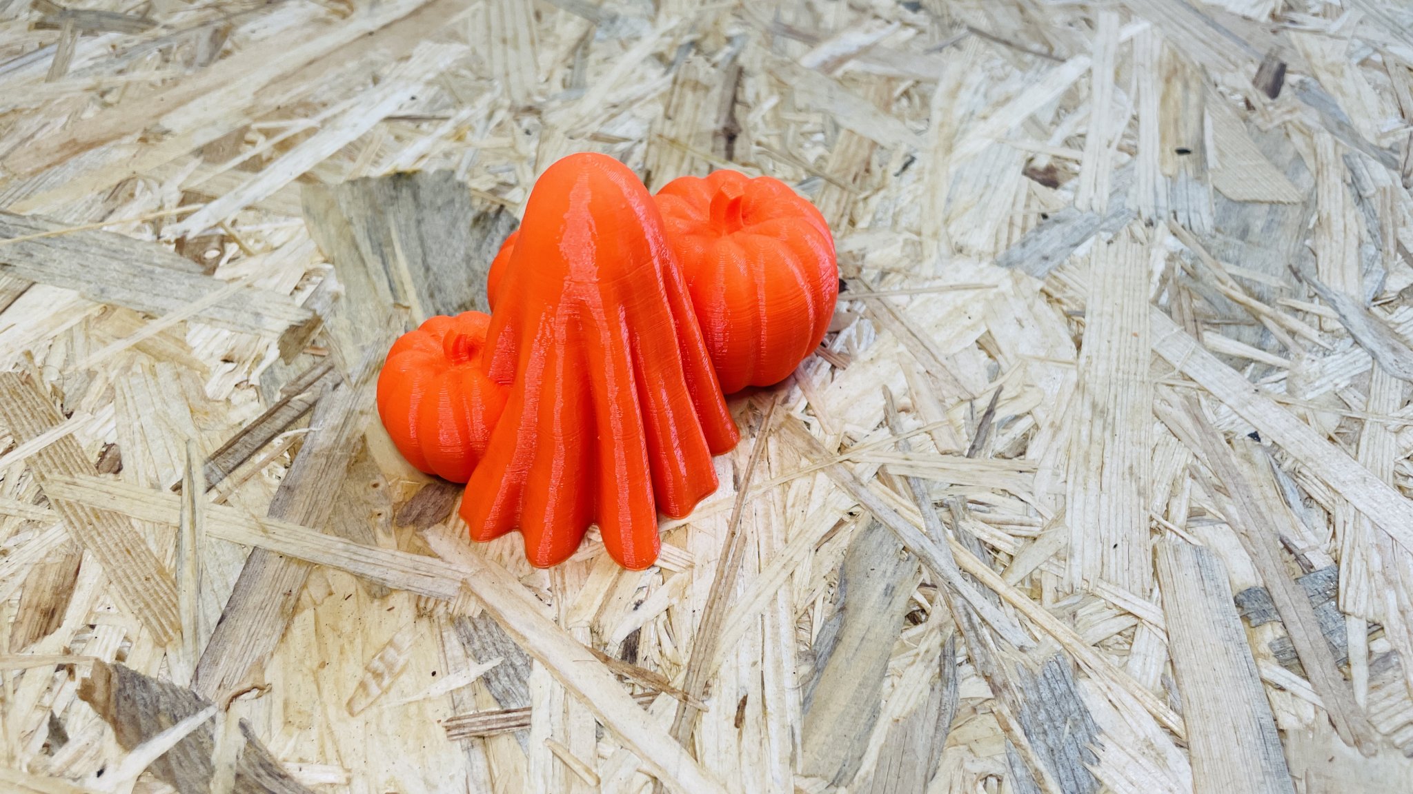 Bí ngô Halloween - Ma nhỏ dễ thương