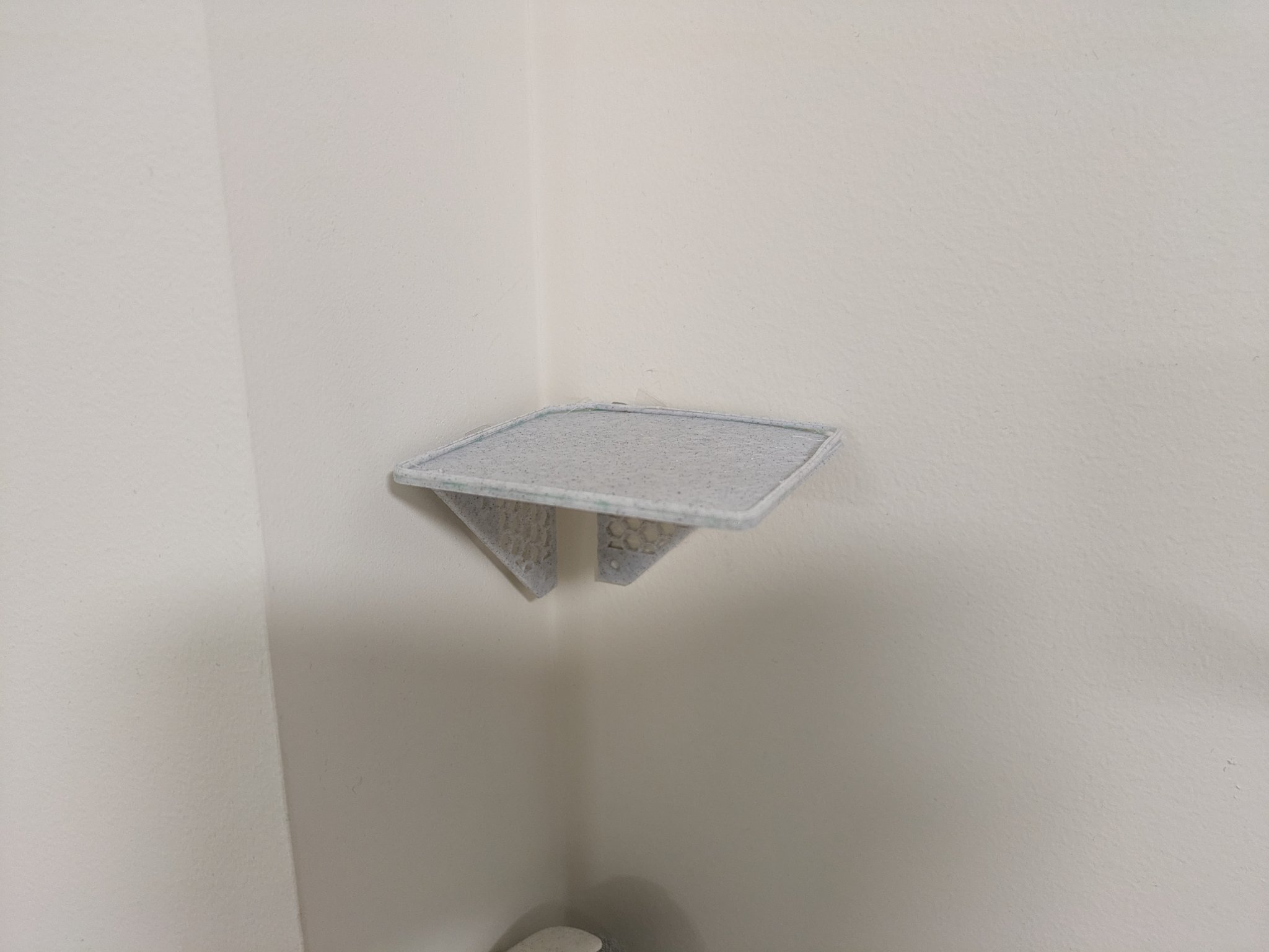 Giá đỡ góc tường cho thiết bị khuếch tán hương và xịt tro...