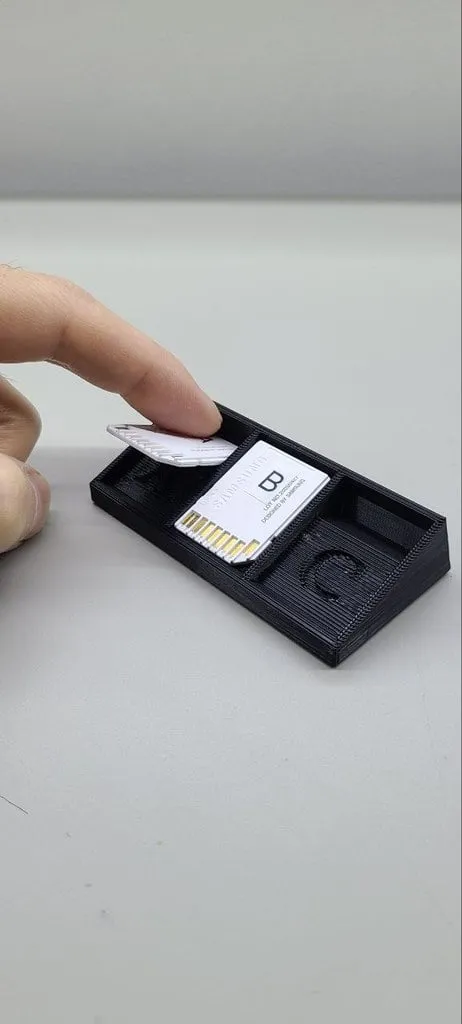 Giá đỡ thẻ SD để bàn thông minh và tiện dụng