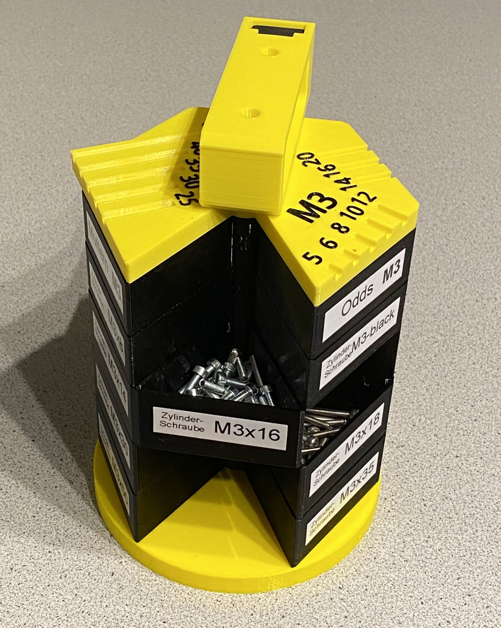 Tổ chức ốc vít và linh kiện nhỏ với thiết kế linh hoạt