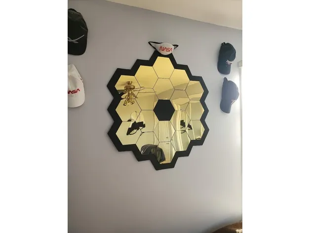 Tranh tường kính thiên văn James Webb