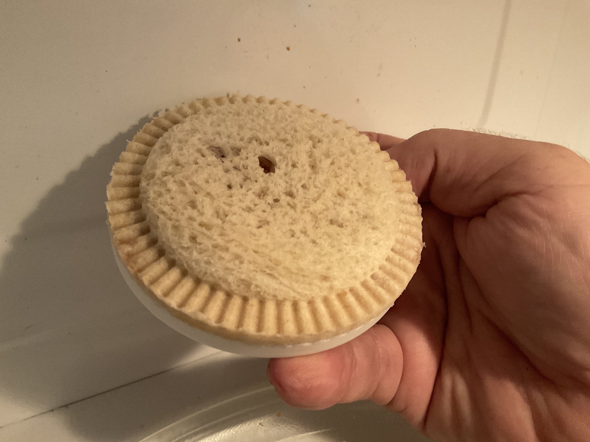 Máy ép bánh sandwich PBJ không vỏ "Noncrustable