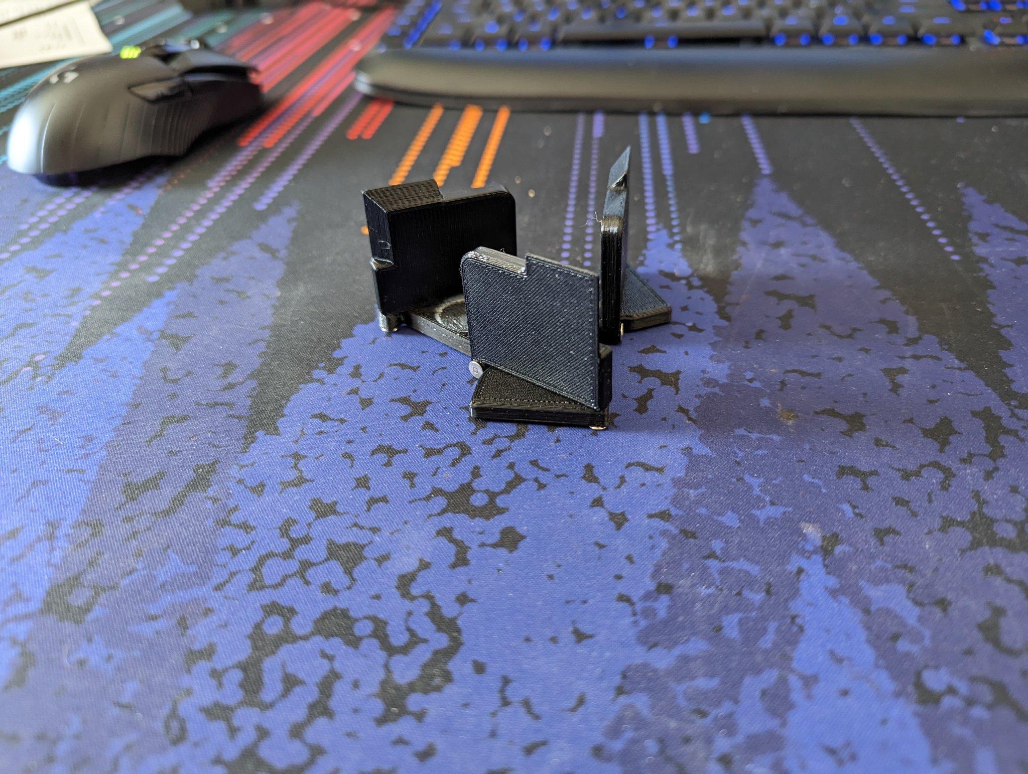 Hộp ma thuật có thể gập lại thành khối lập phương