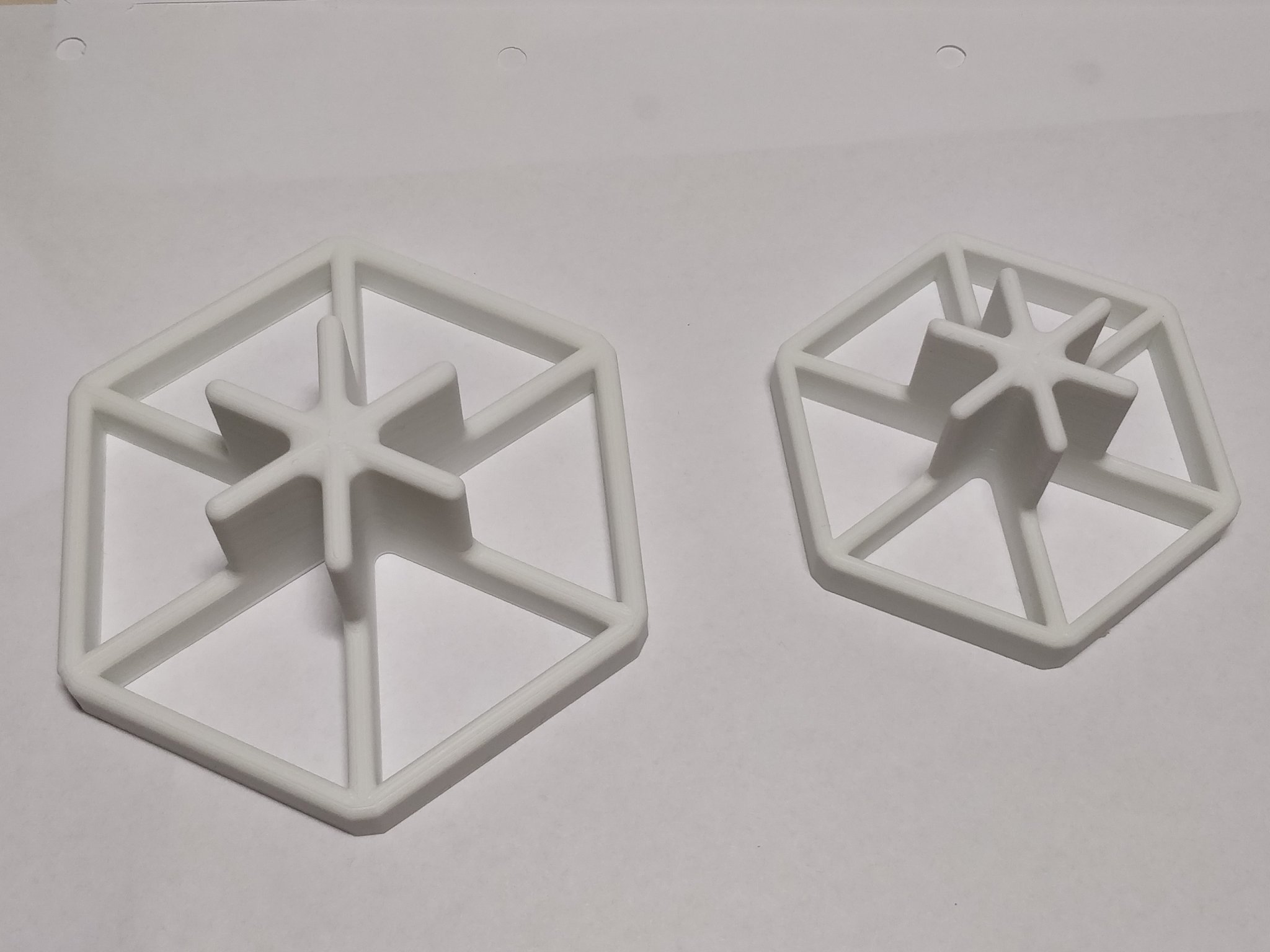 Giá đỡ để làm khô chai true fruits sau khi rửa