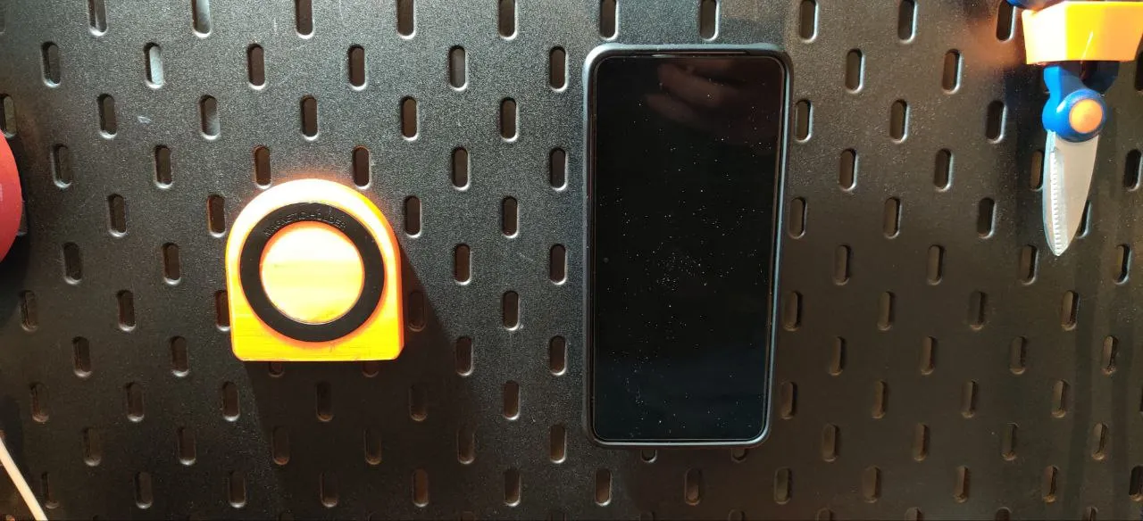 Giá đỡ điện thoại Magsafe với vòng từ tính Skadis