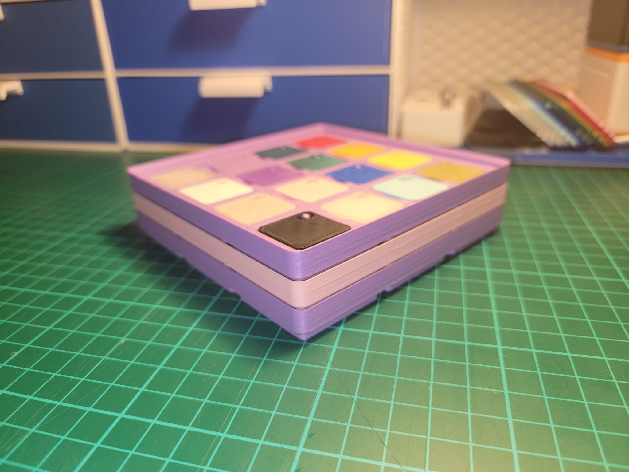 Giá đỡ mẫu filament Bambu Lab cho bộ Gridfinity