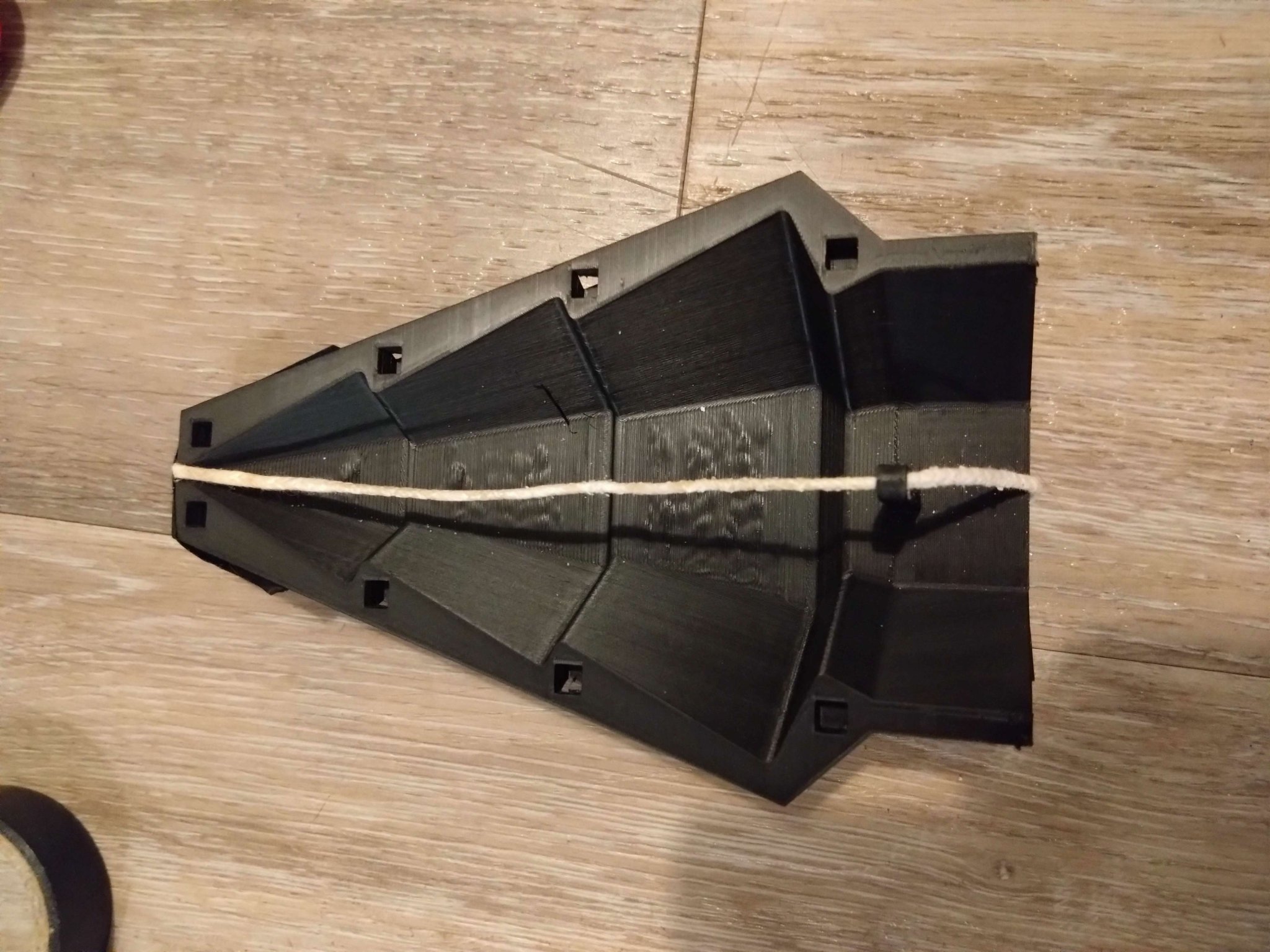 Khuôn nến hình cây thông Giáng sinh tự làm