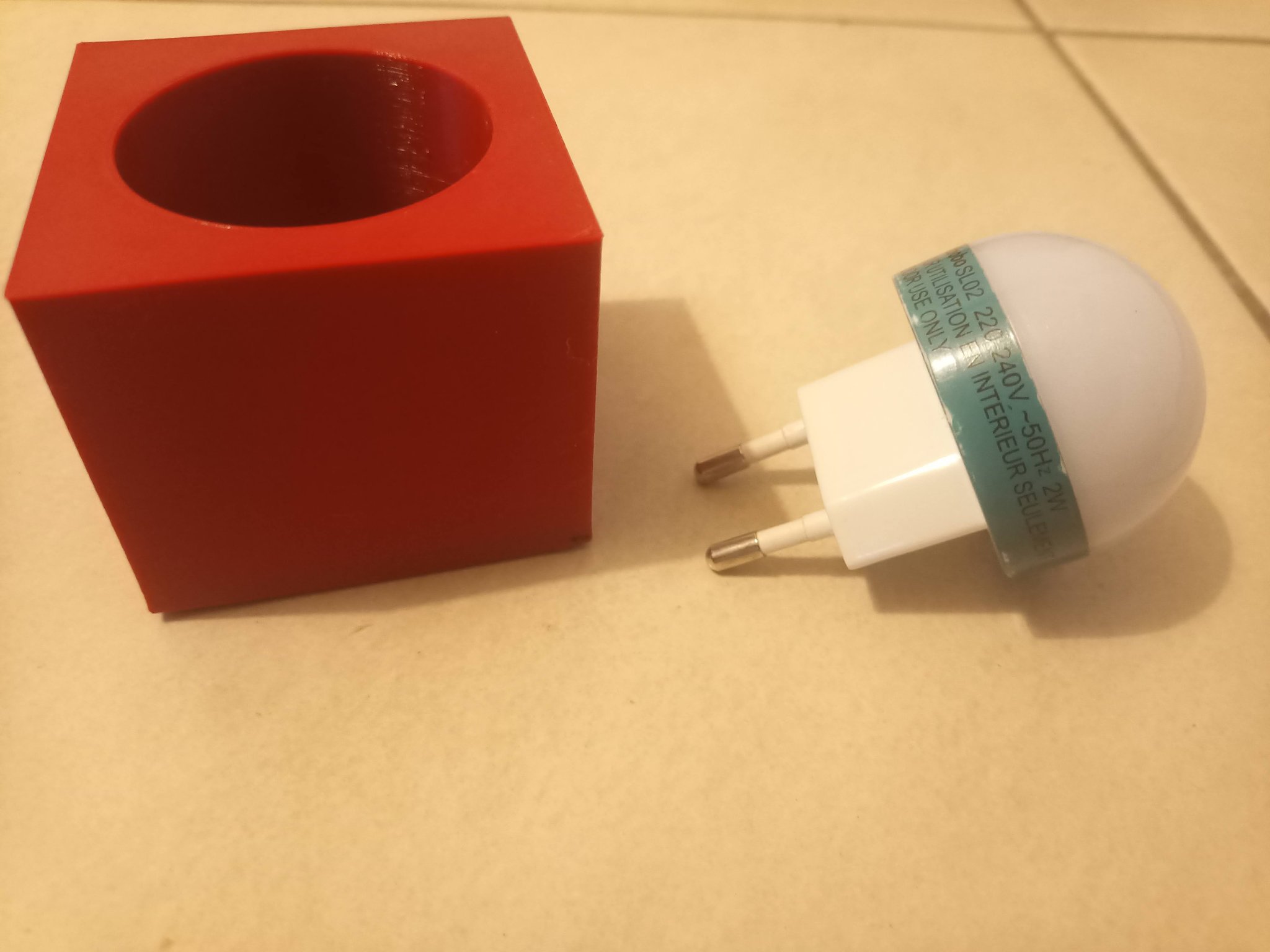 Vỏ dưới hình vuông cho đèn ngủ Pabobo