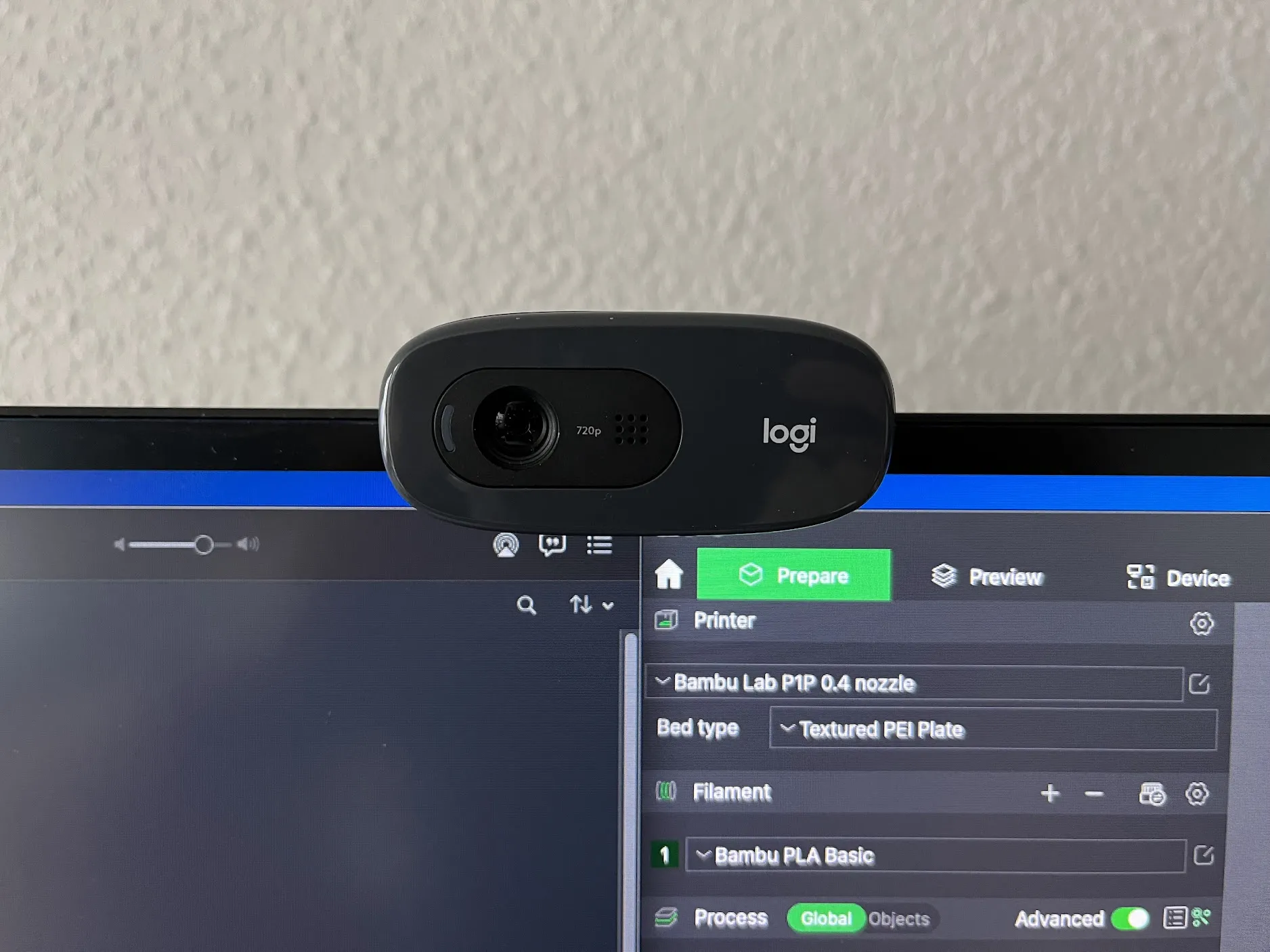 Giá đỡ webcam Logitech C270 nâng cao màn hình