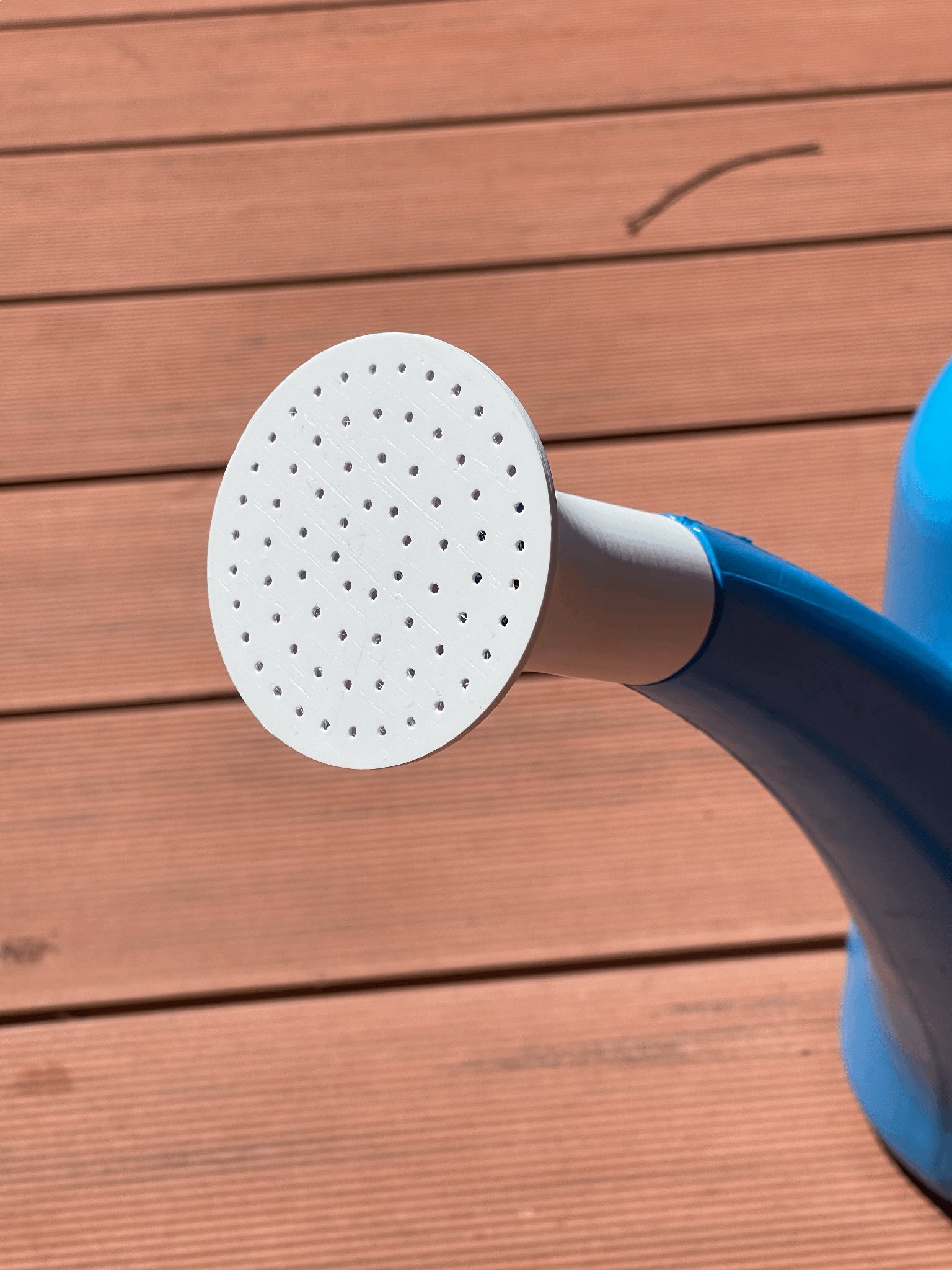 Vòi tưới nước thay thế cho bình tưới 9L