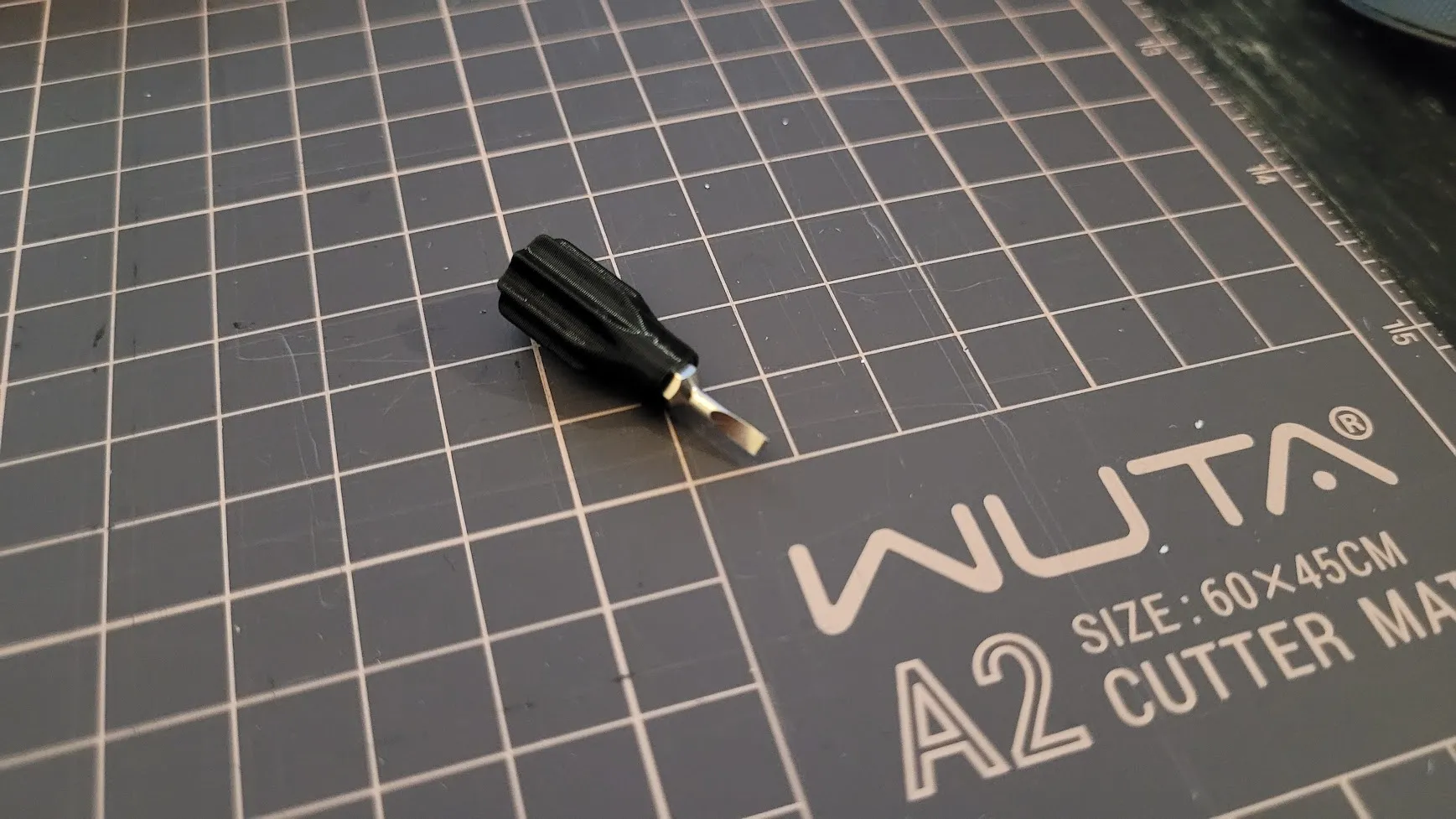 Tay cầm nhỏ cho mũi khoan 4mm