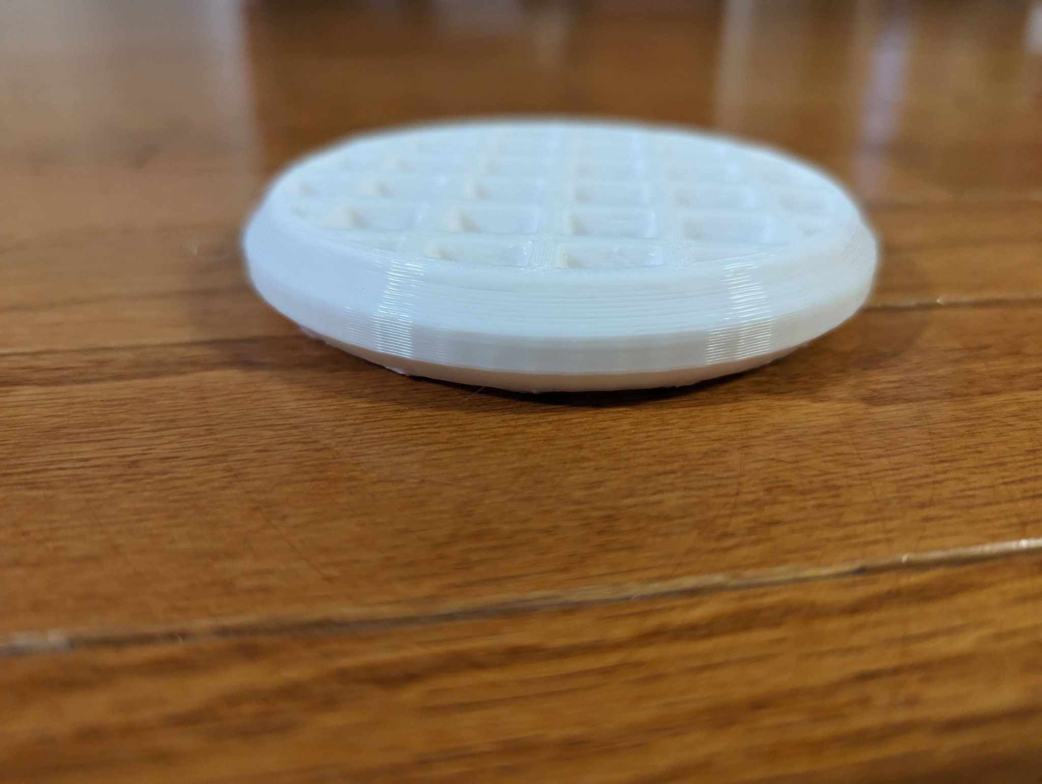 Bánh waffle nhỏ 10x10 cm với 36 lỗ