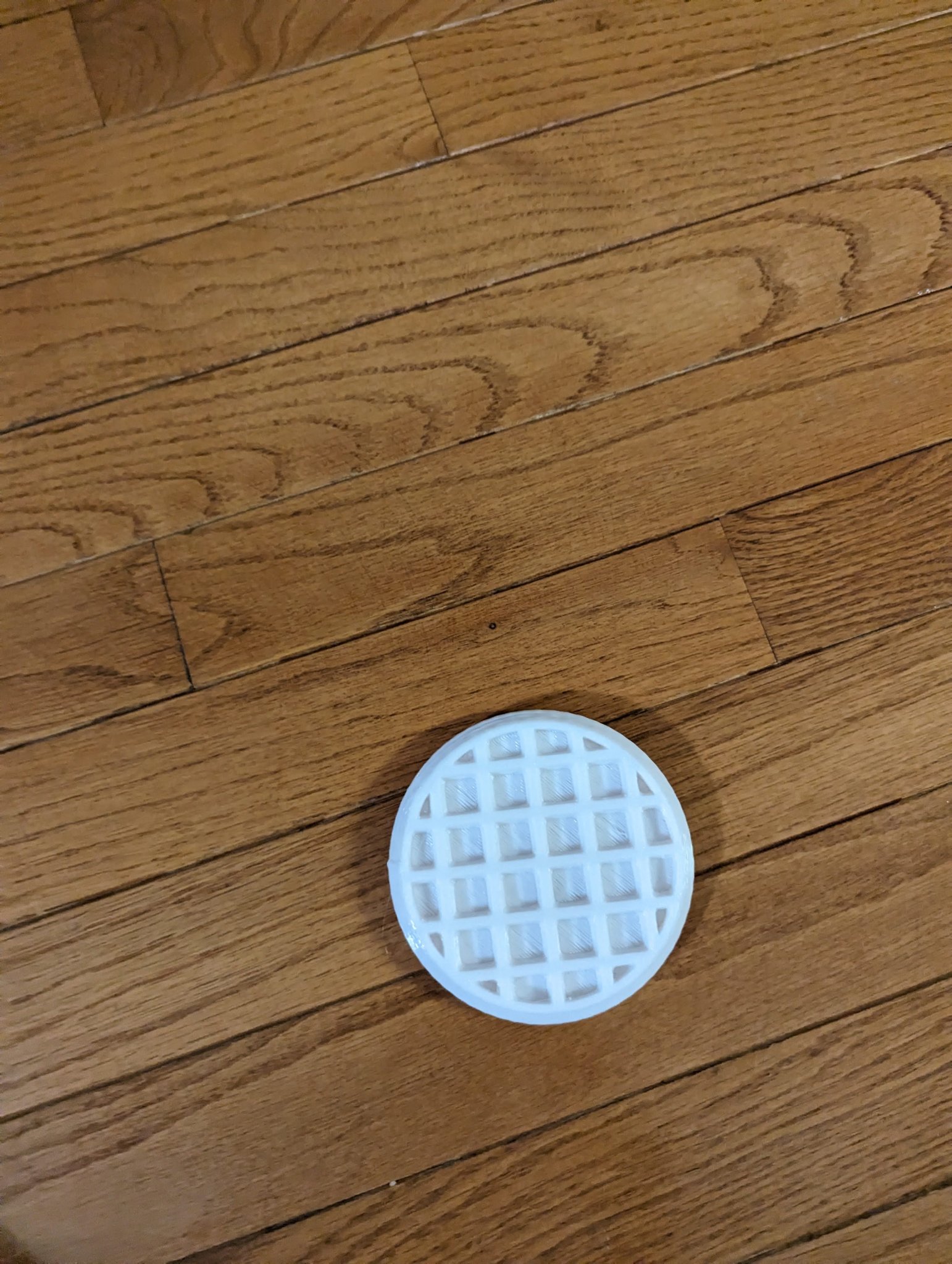 Bánh waffle nhỏ 10x10 cm với 36 lỗ