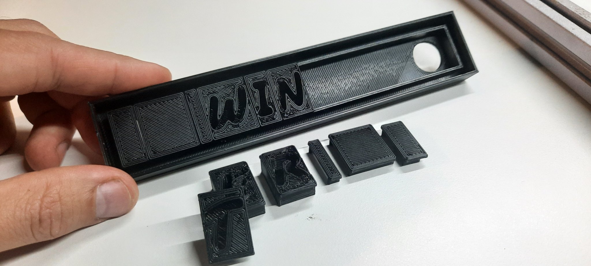 Chữ cái đơn cho khuôn đúc mô-đun KloetzchenART