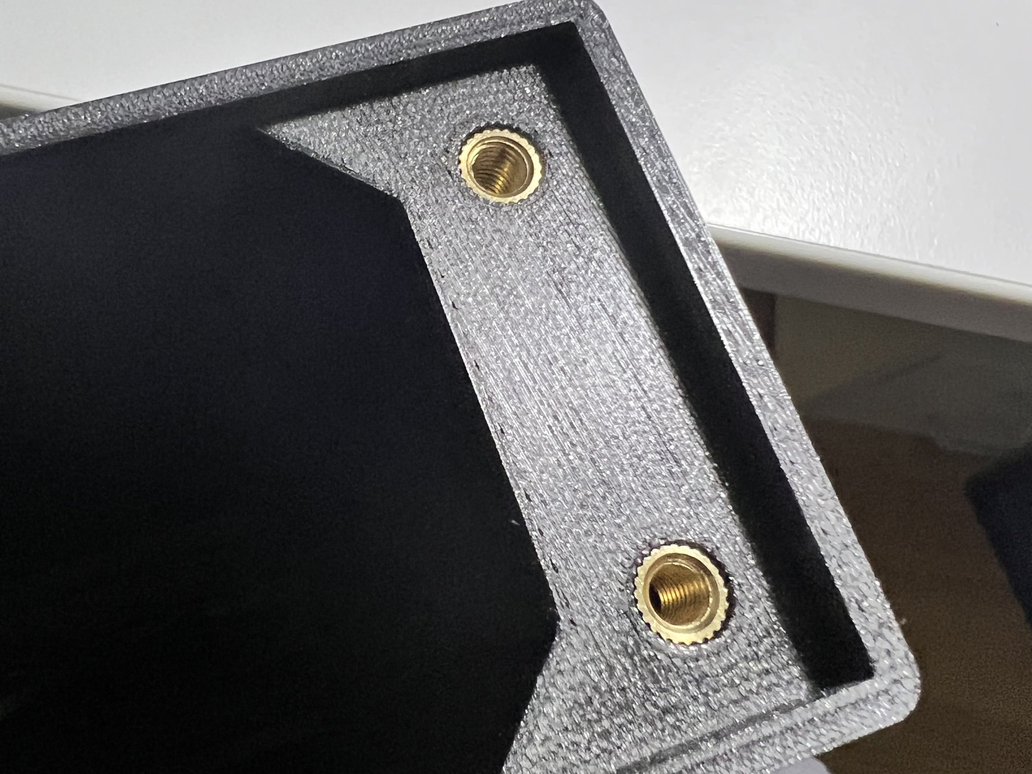 Bảng điều khiển kết nối cho giá nâng bàn làm việc