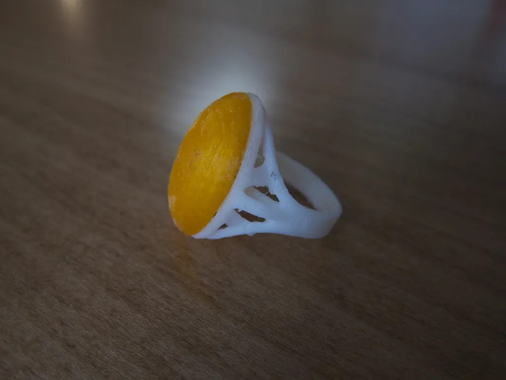 Nhẫn quyền lực thiết kế theo phong cách tiên cá